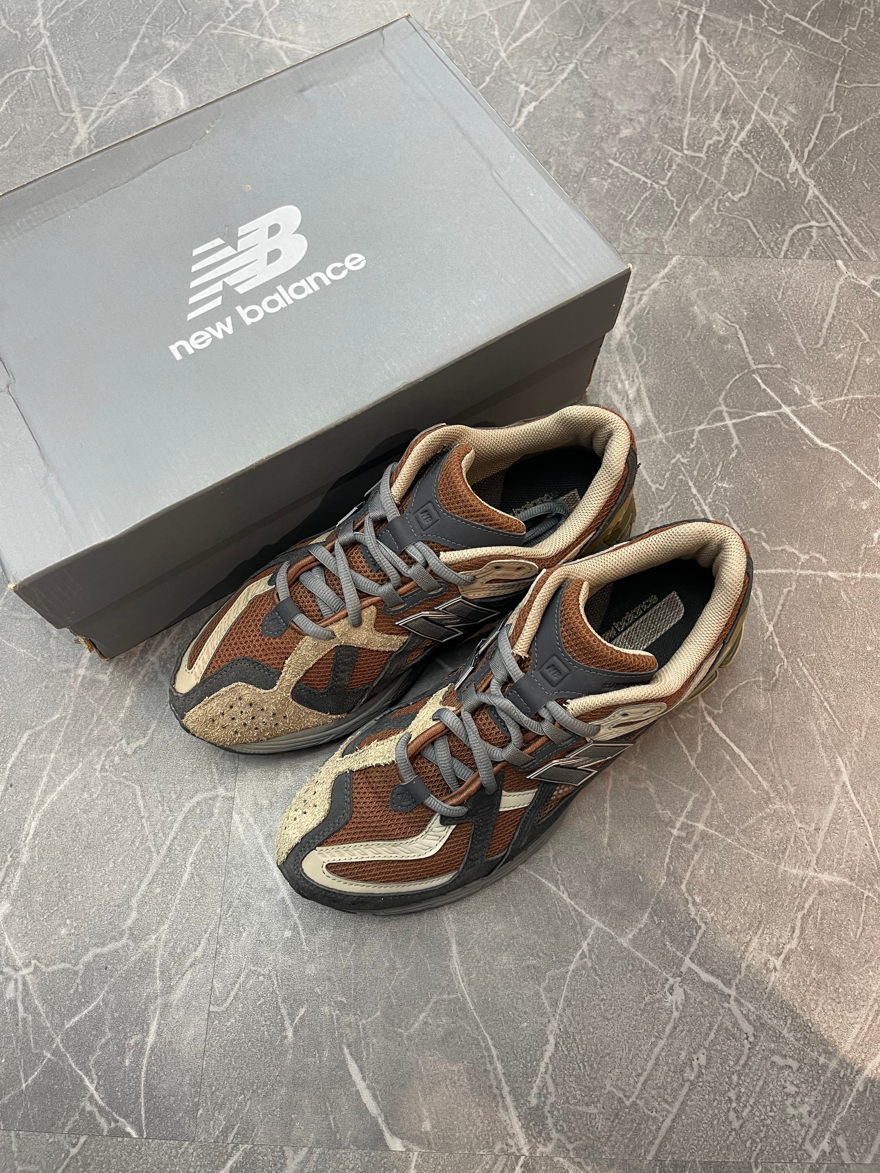 New Balance x Undefeated 1906U “Rich Oak Phantom”
