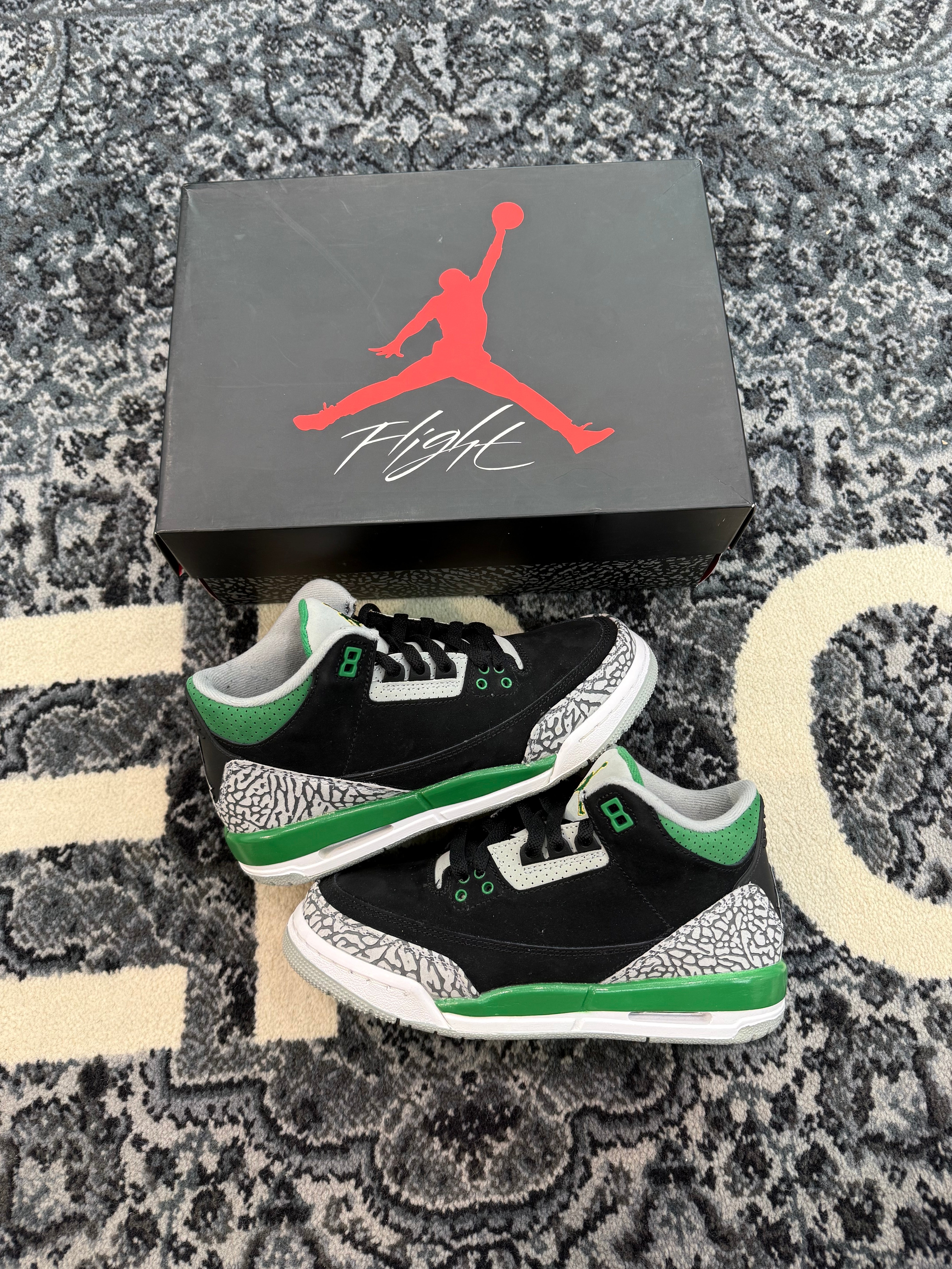 Jordan 3 “Pine Green”