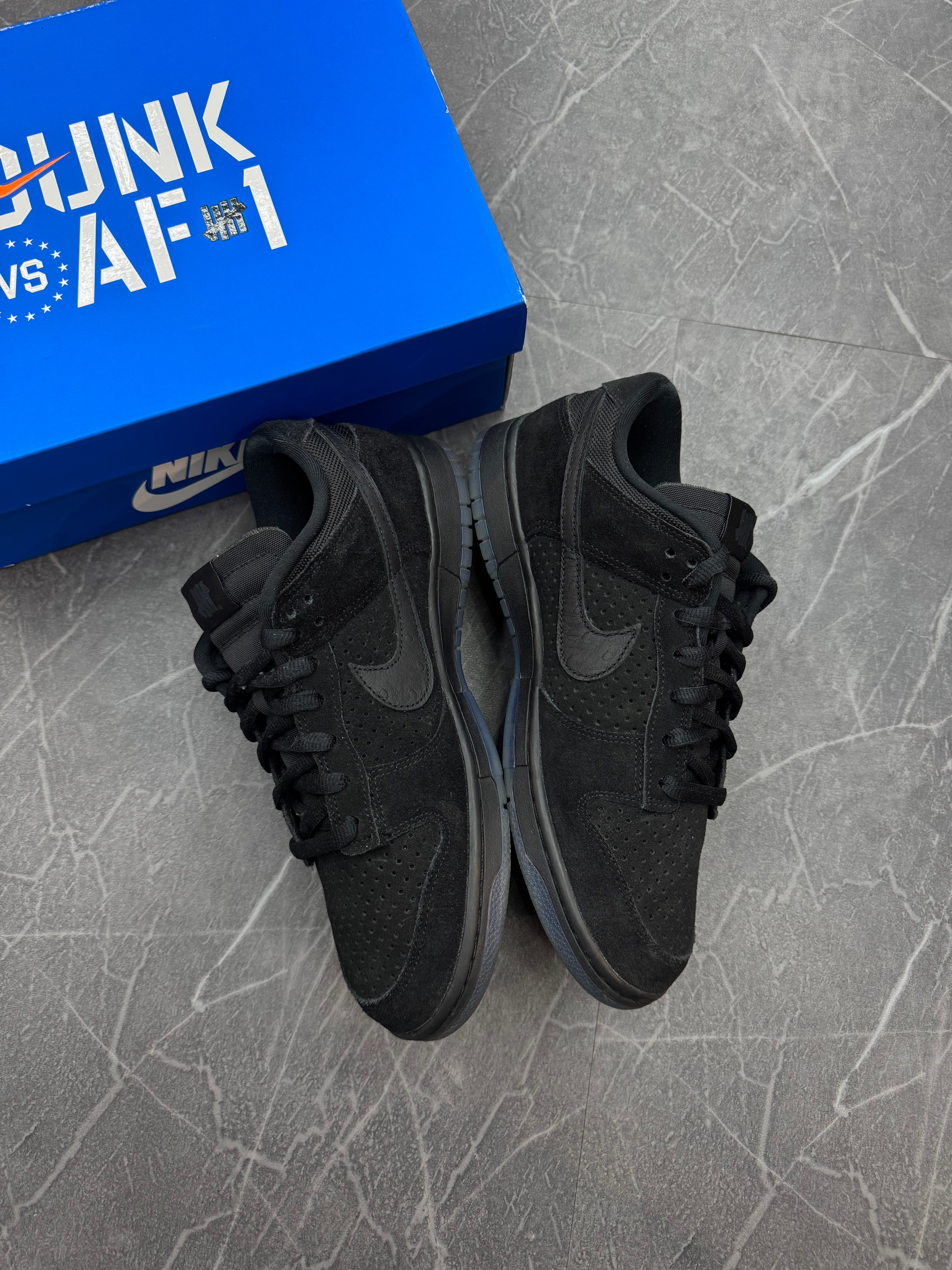Nike Dunk Low SP Undefeated 5 On It Black