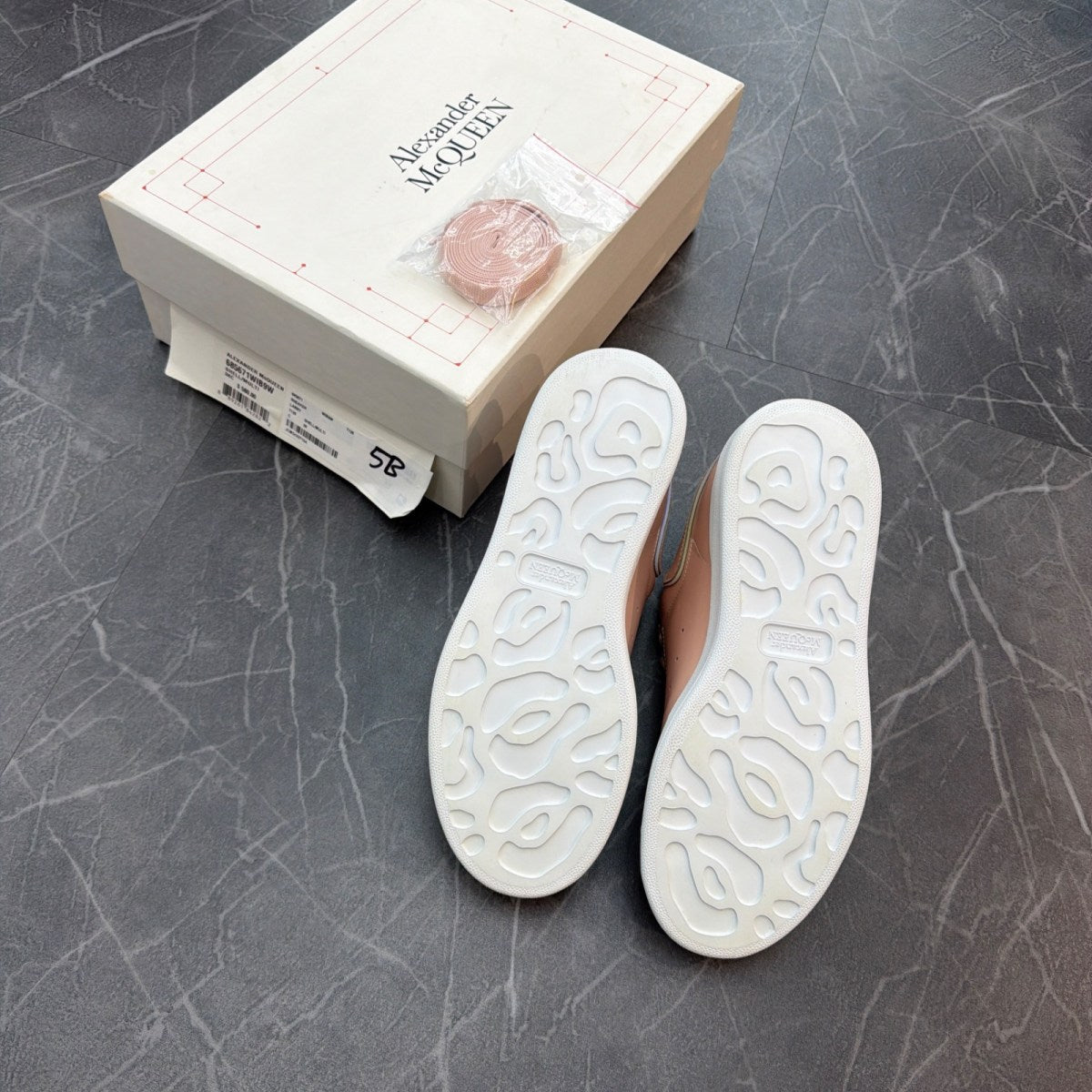 Alexander McQueen Wmns Oversized Sneaker 'Shell' - Image 4