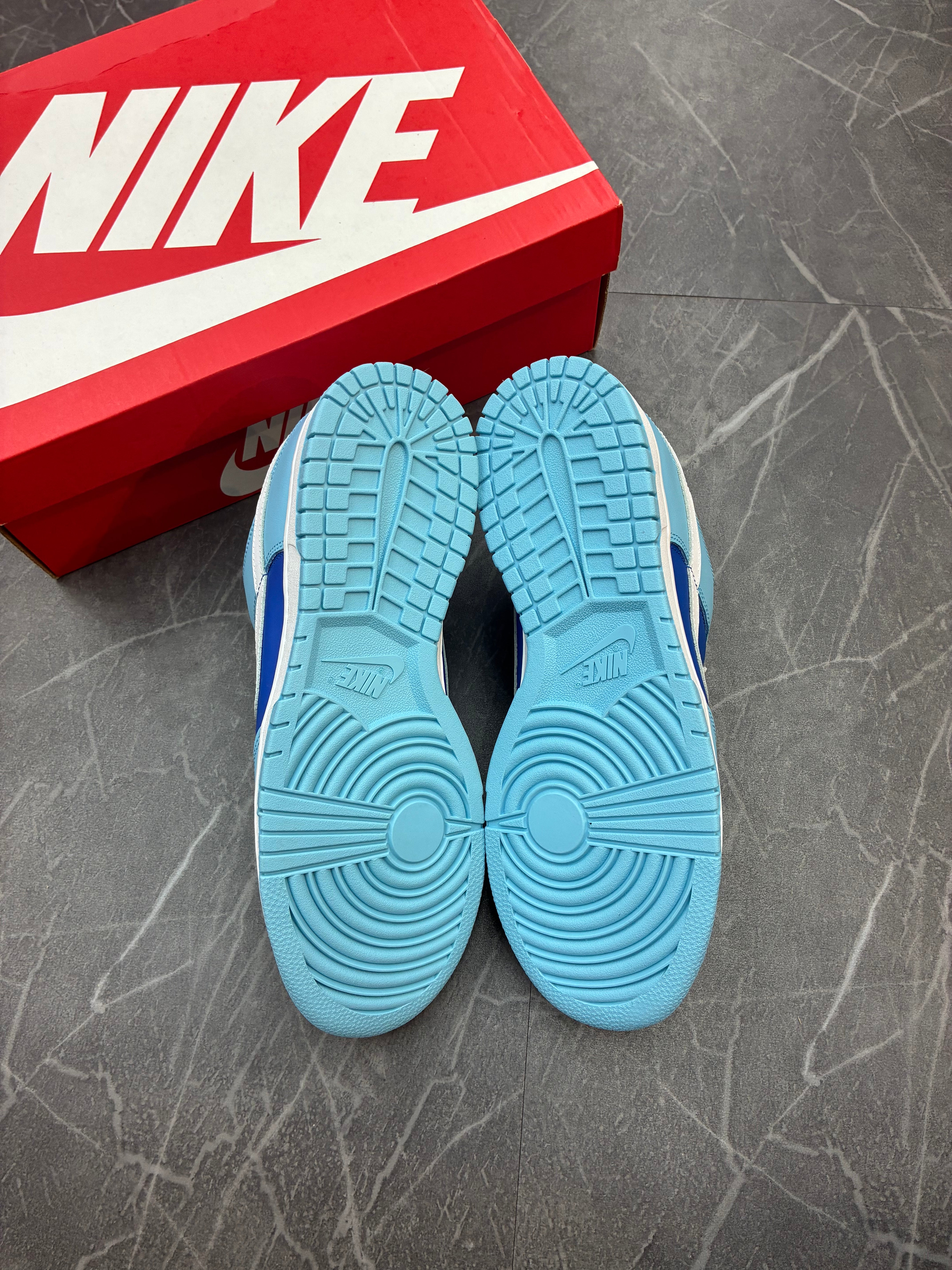 Nike Dunk Low “Argon”