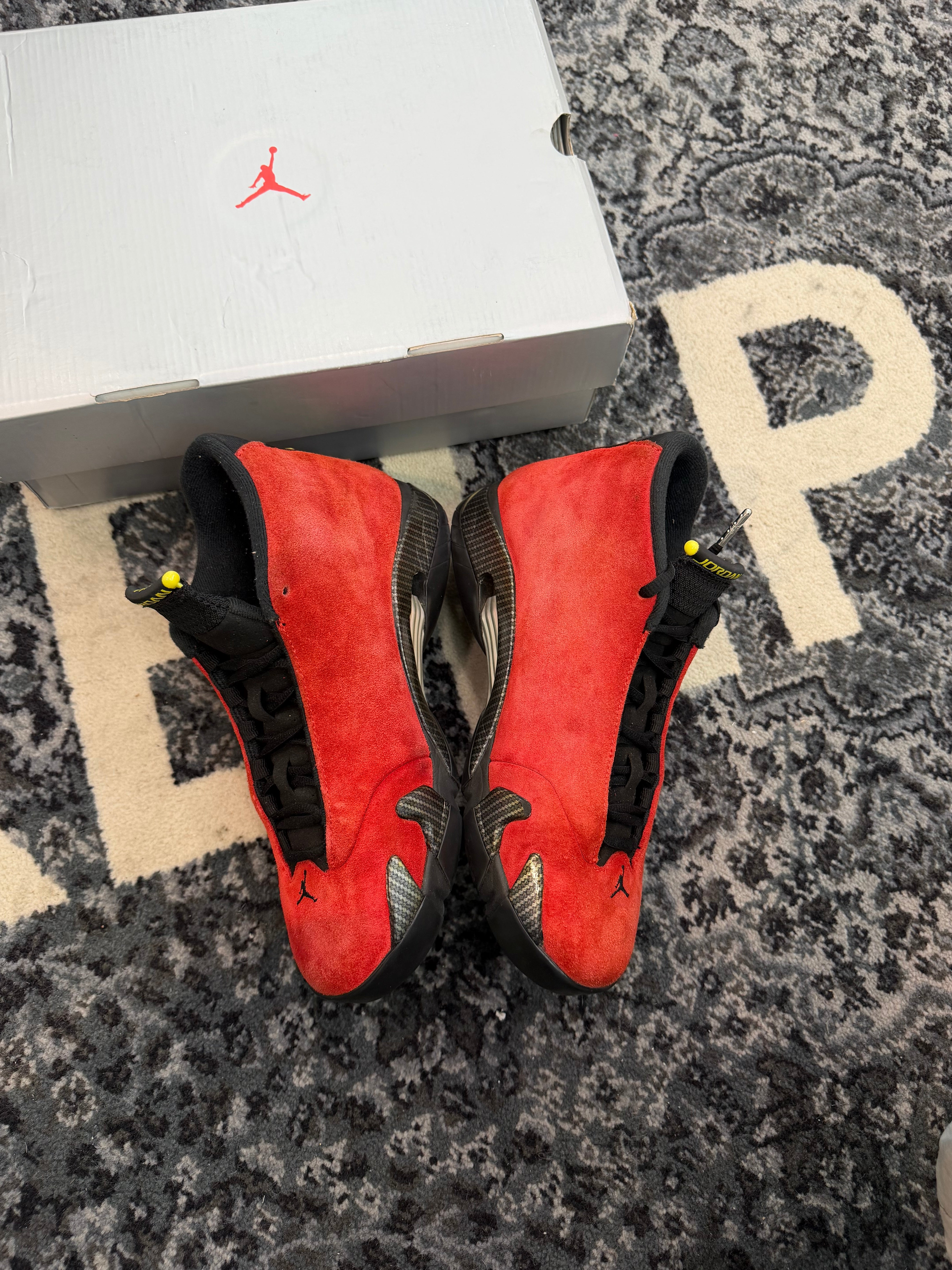 Jordan 14 “Ferrari”