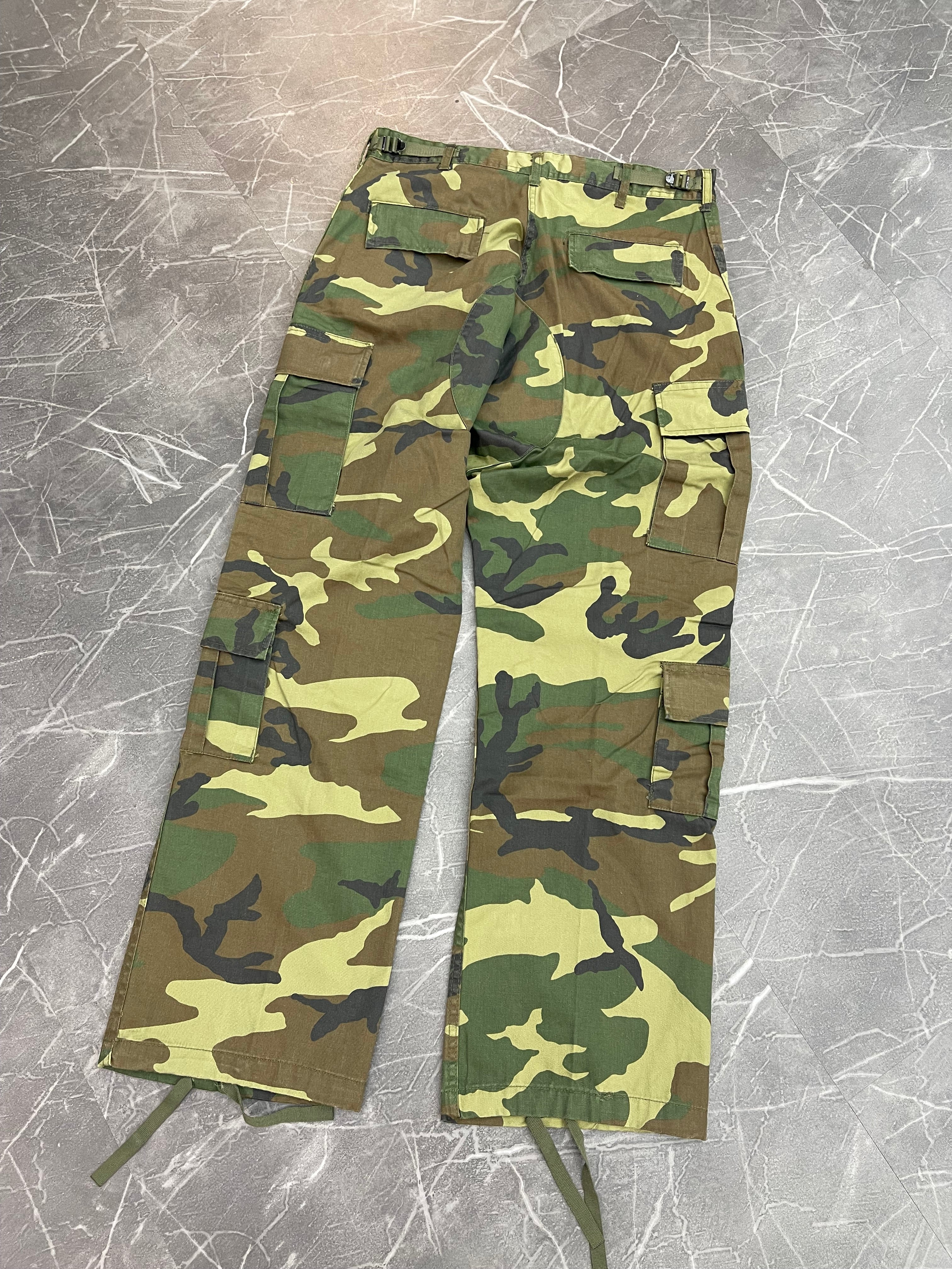 GV Gallery Raspberry Hills Army Cargos