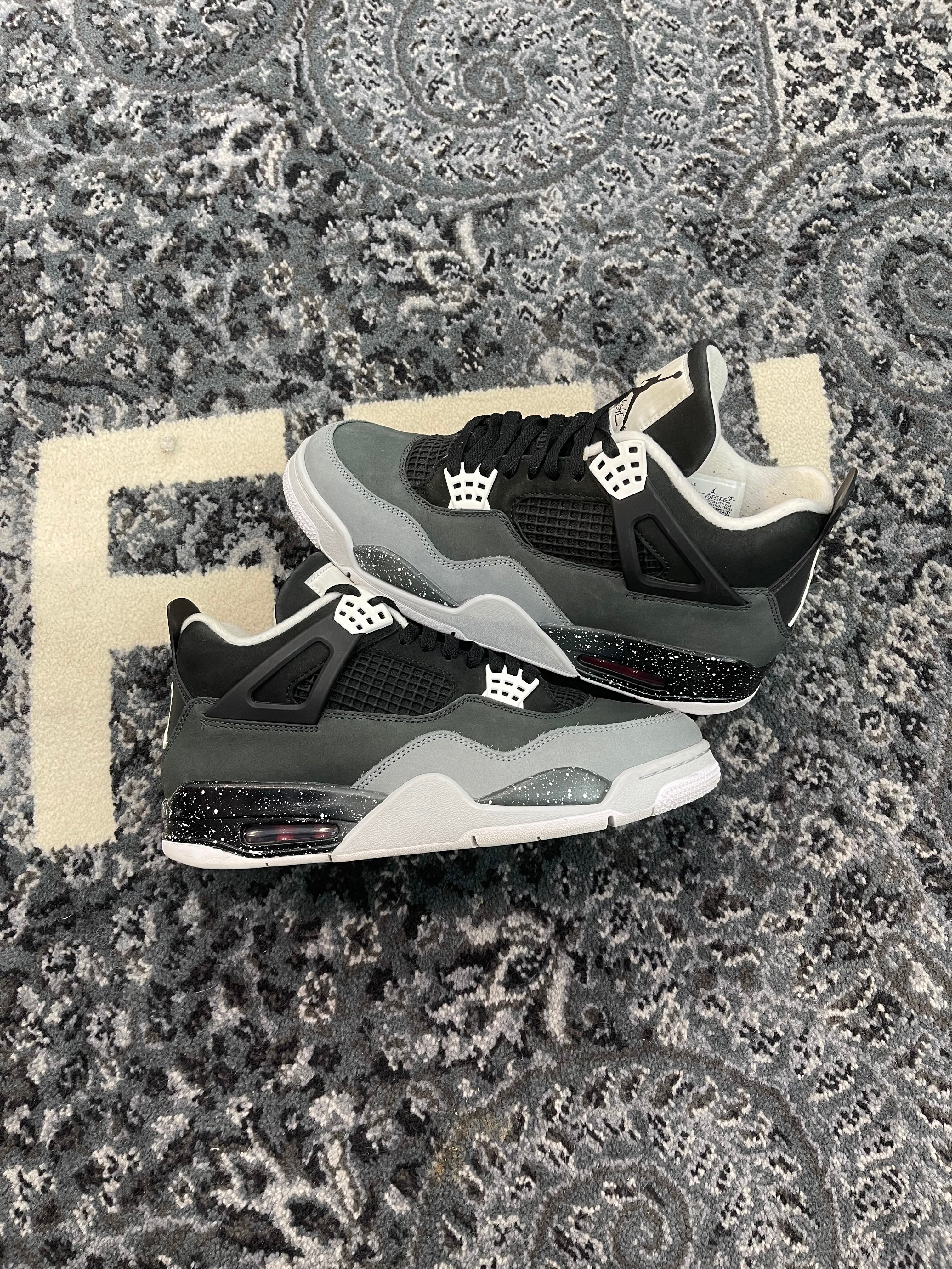Jordan 4 “Fear”