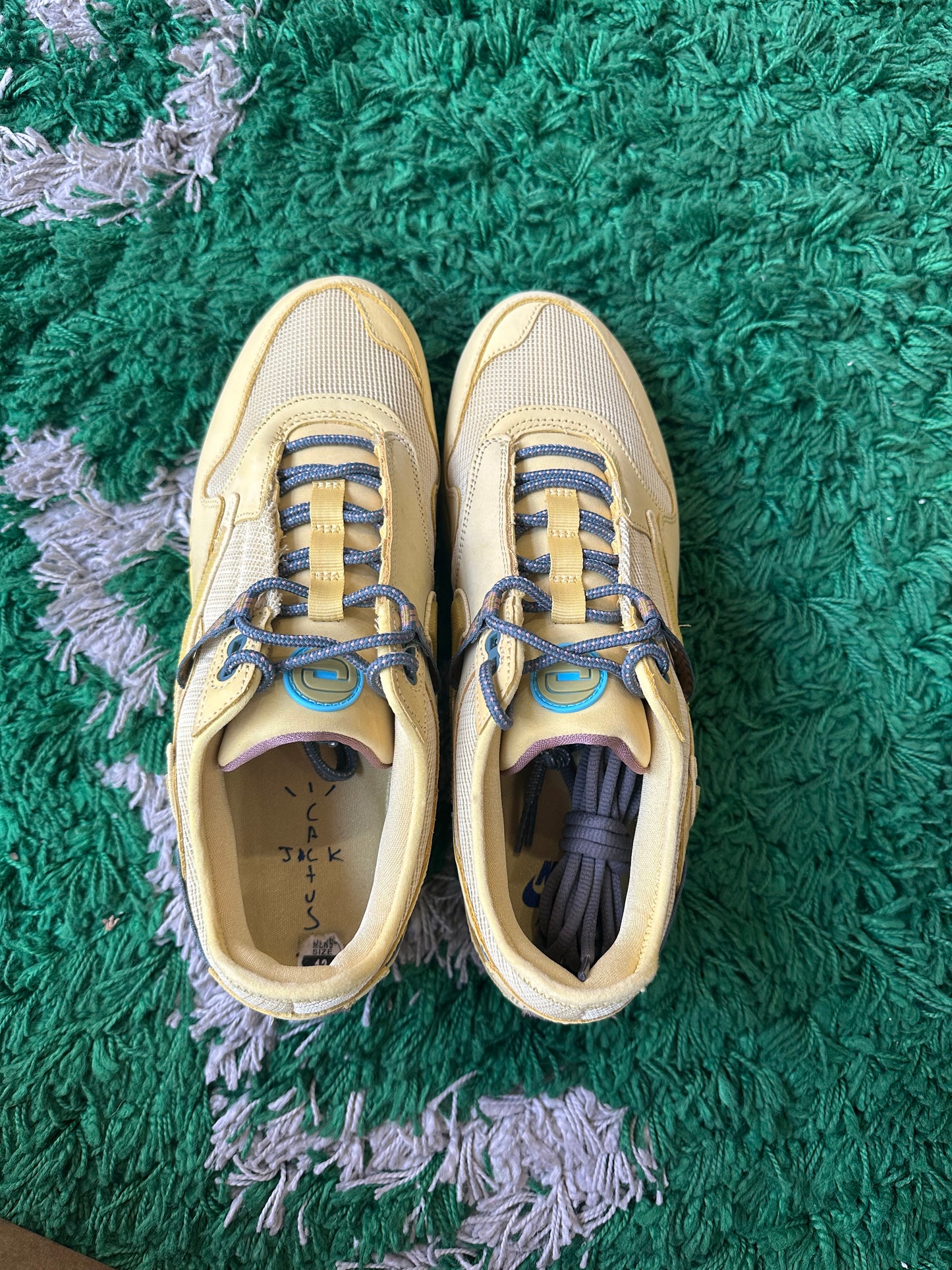 Travis Scott Air Max 1 “Saturn Gold”