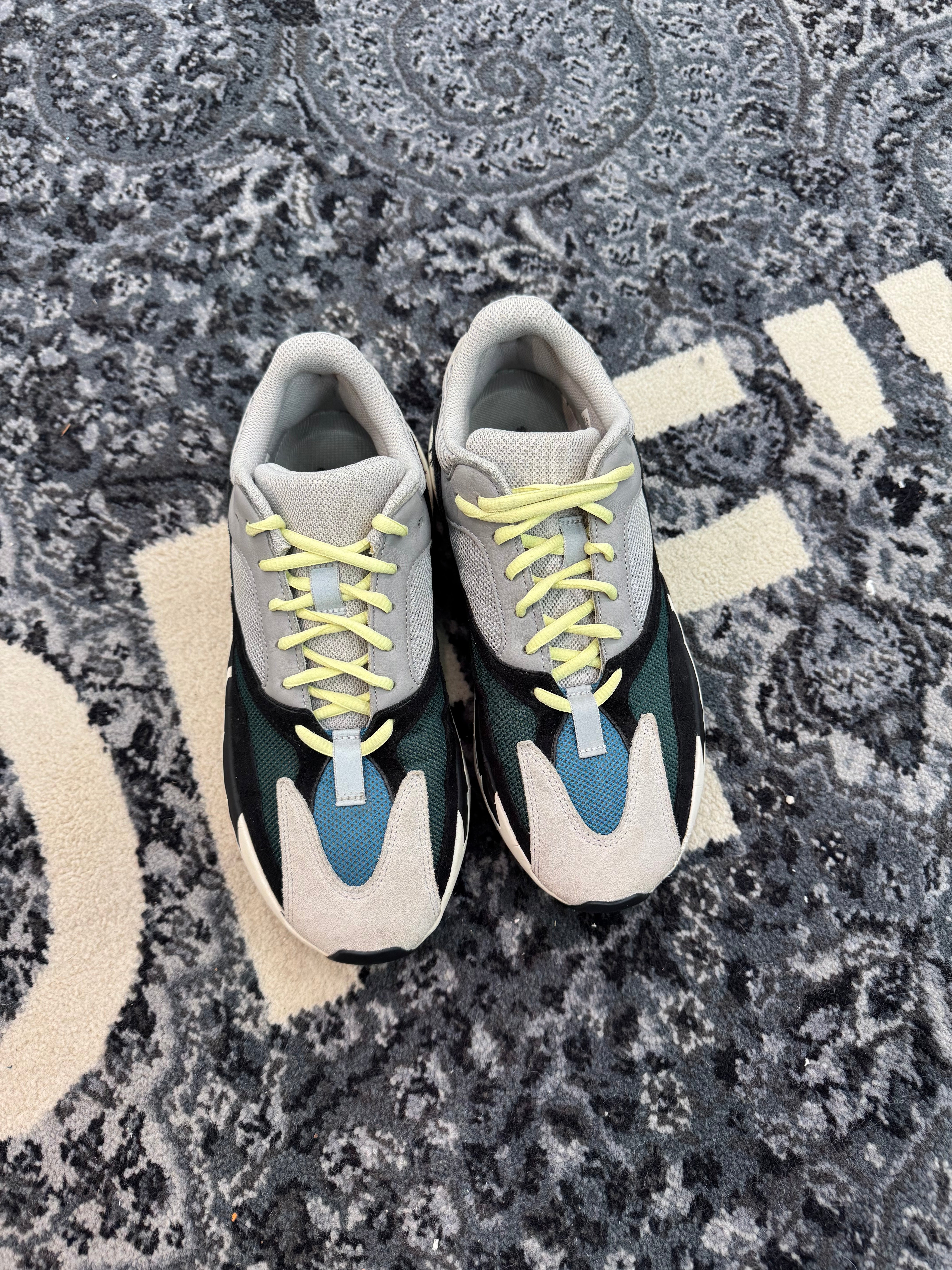 Yeezy 700 “Waverunner”