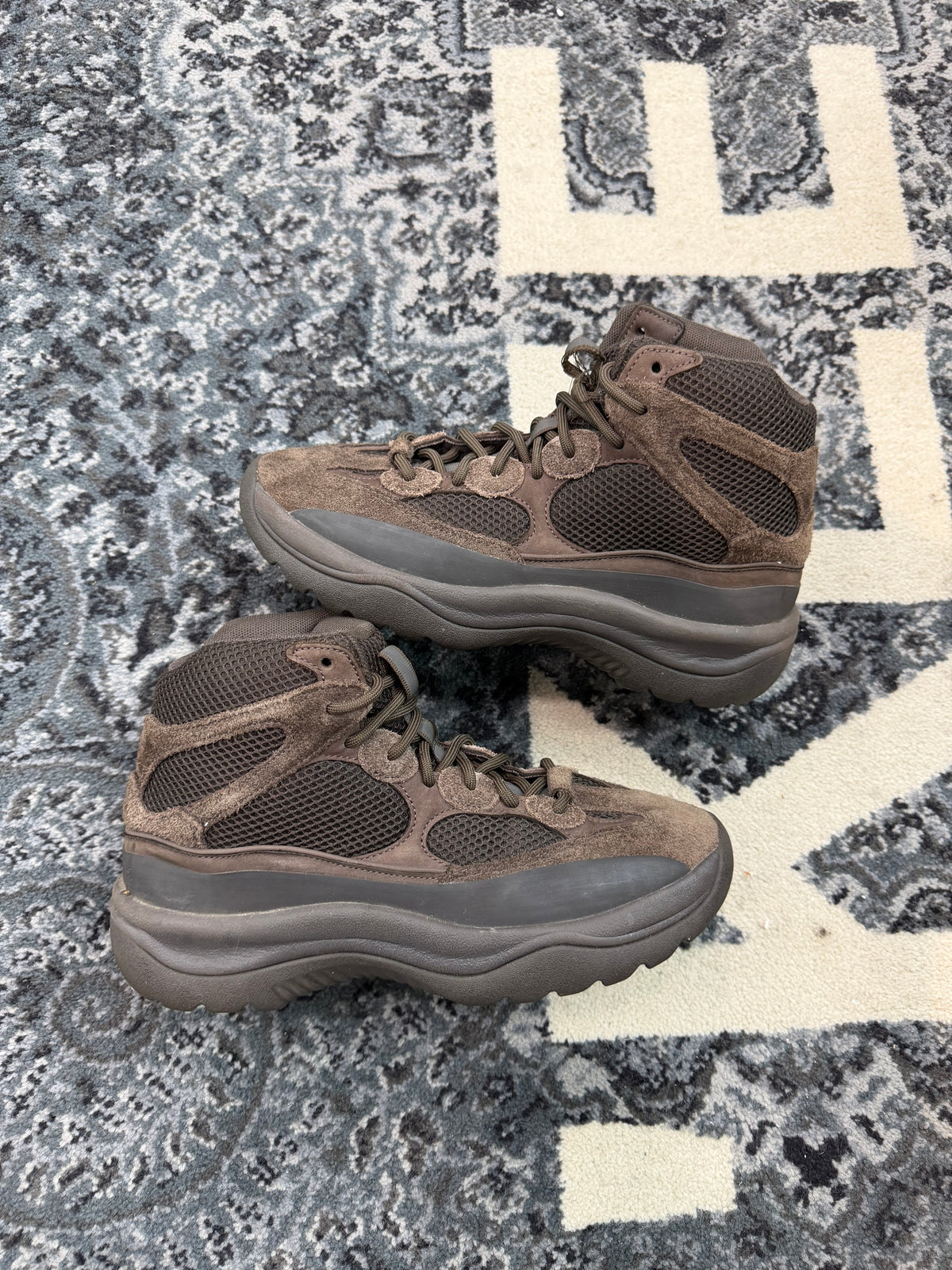Yeezy Desert Boot “Oil”