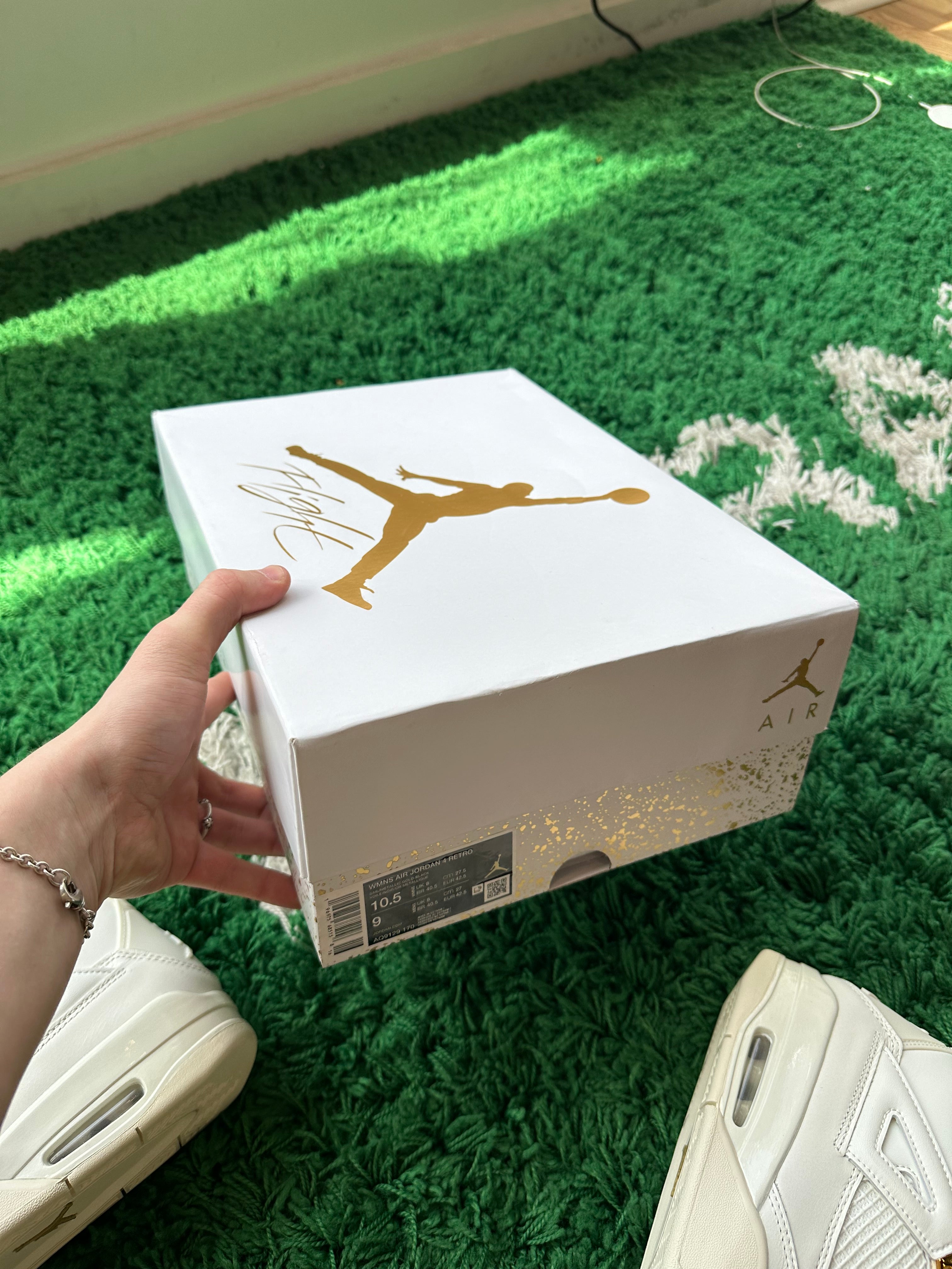 Jordan 4 “Metallic Gold”