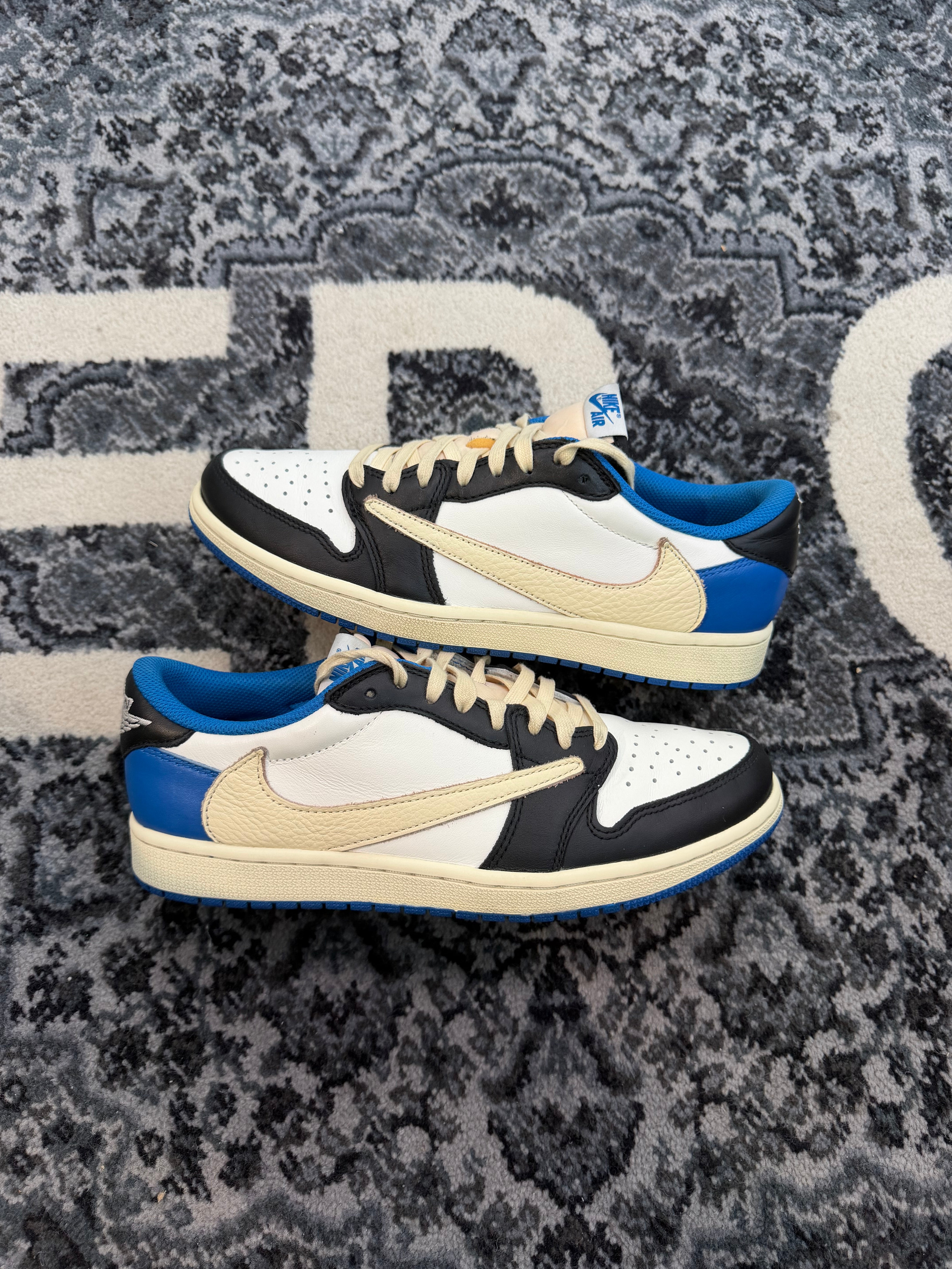 Jordan 1 Low Travis Scott “Fragment”