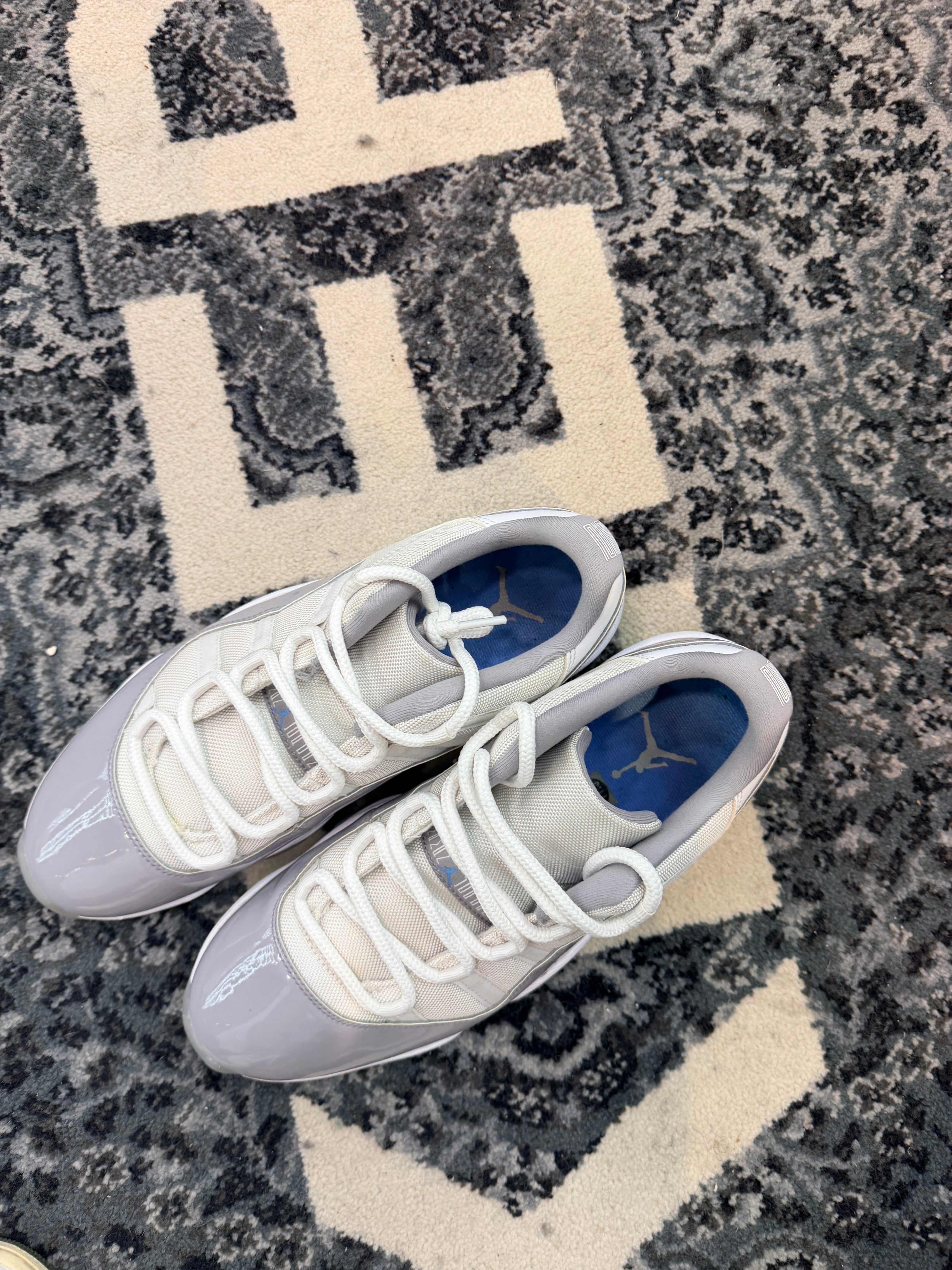 Jordan 11 Low “Cement Grey”