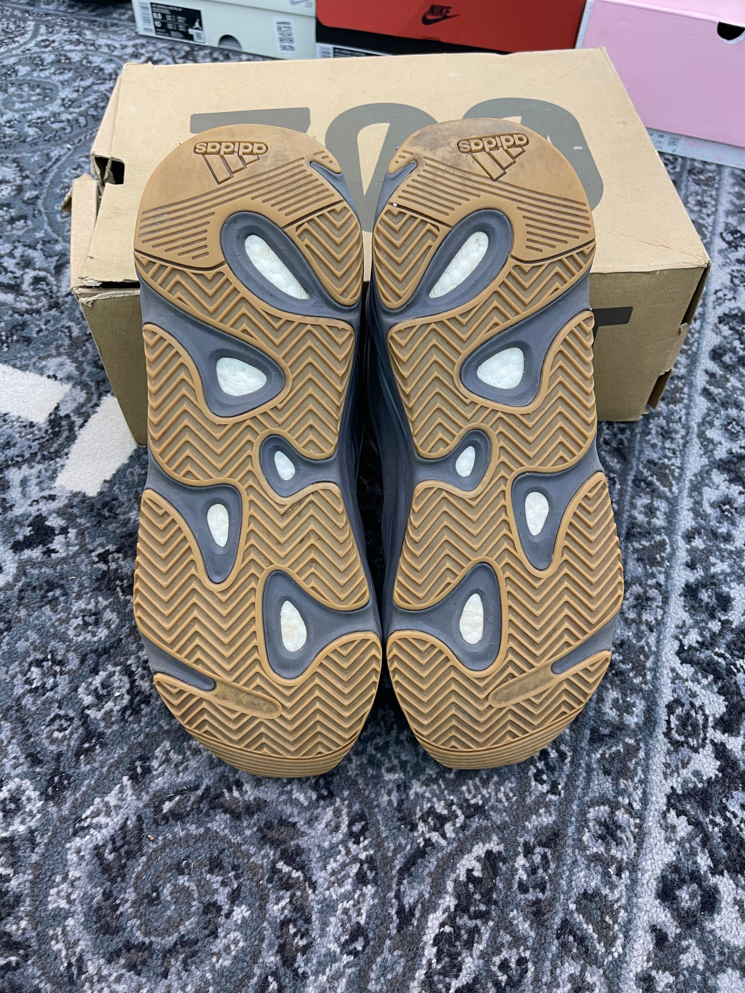 Yeezy 700 V3 “Tephra”