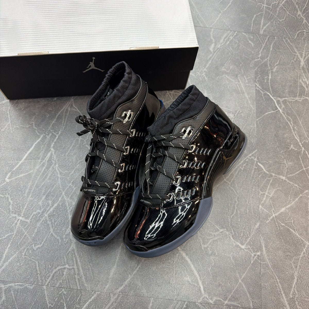 Jordan 17 Low Black Patent - Image 2