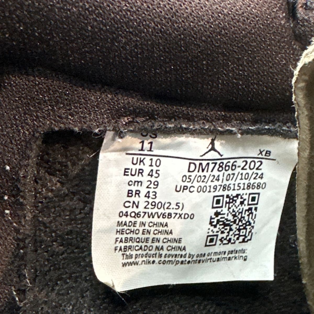 Jordan 1 Retro Low OG SP Travis Scott Velvet Brown (Size 11) (Lightly Worn) - tag