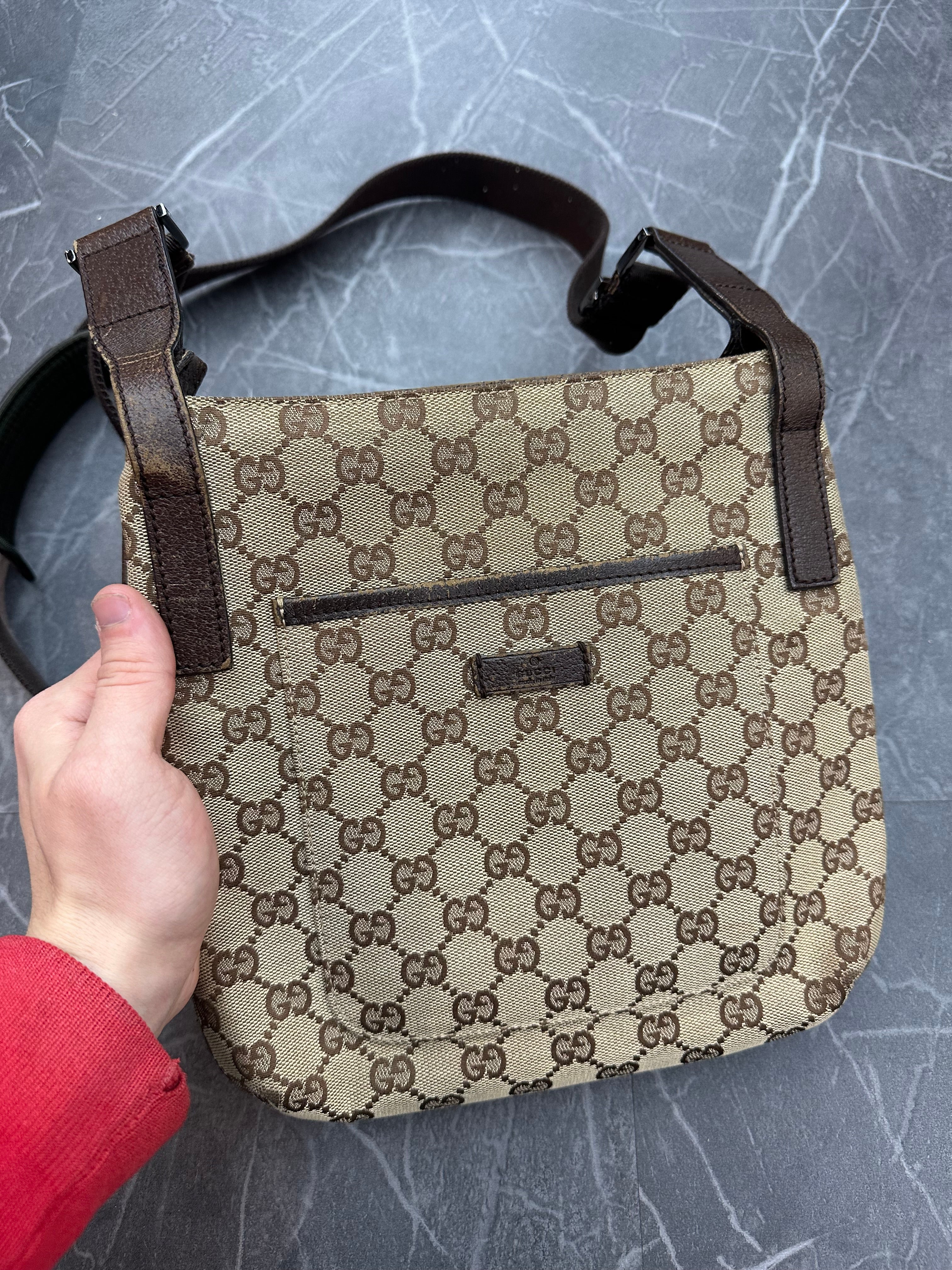 Gucci GG Canvas Messenger Bag