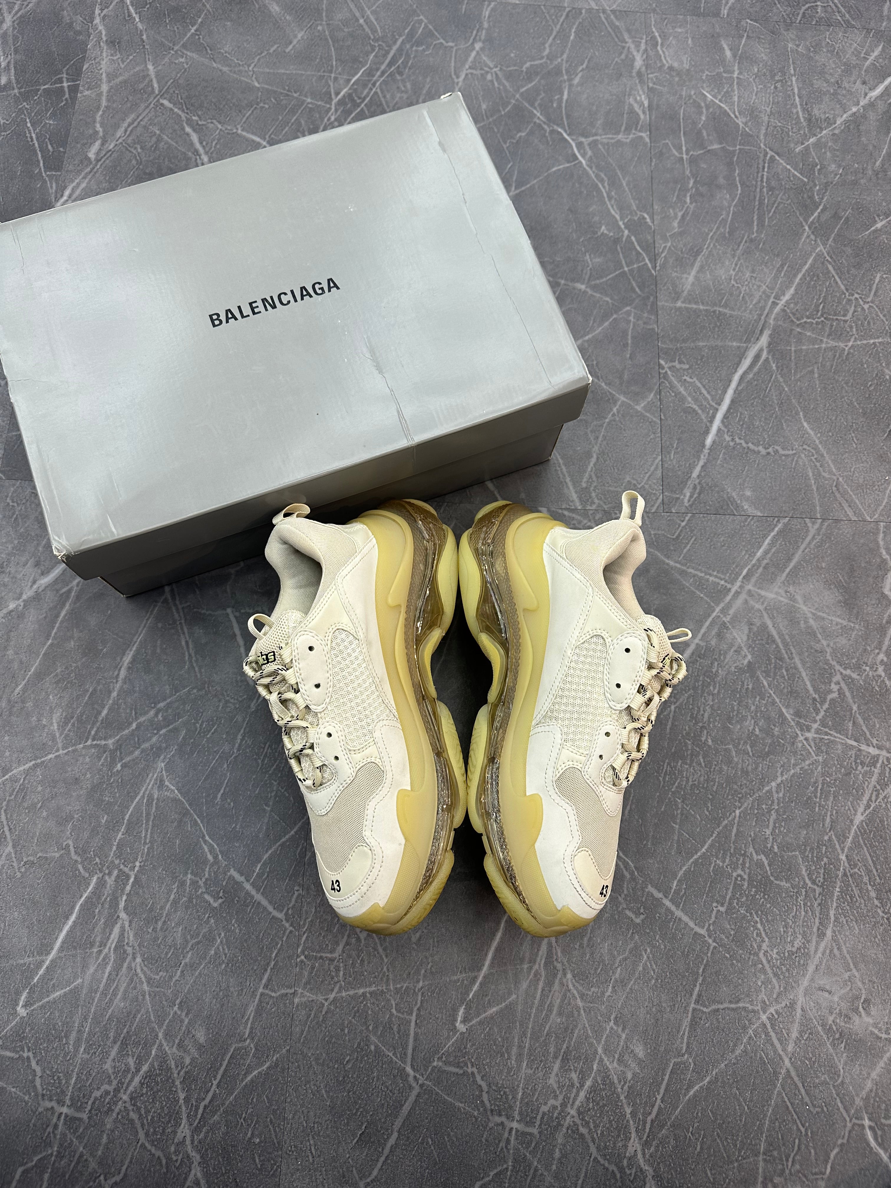 Balenciaga Triple S “Clear Sole”