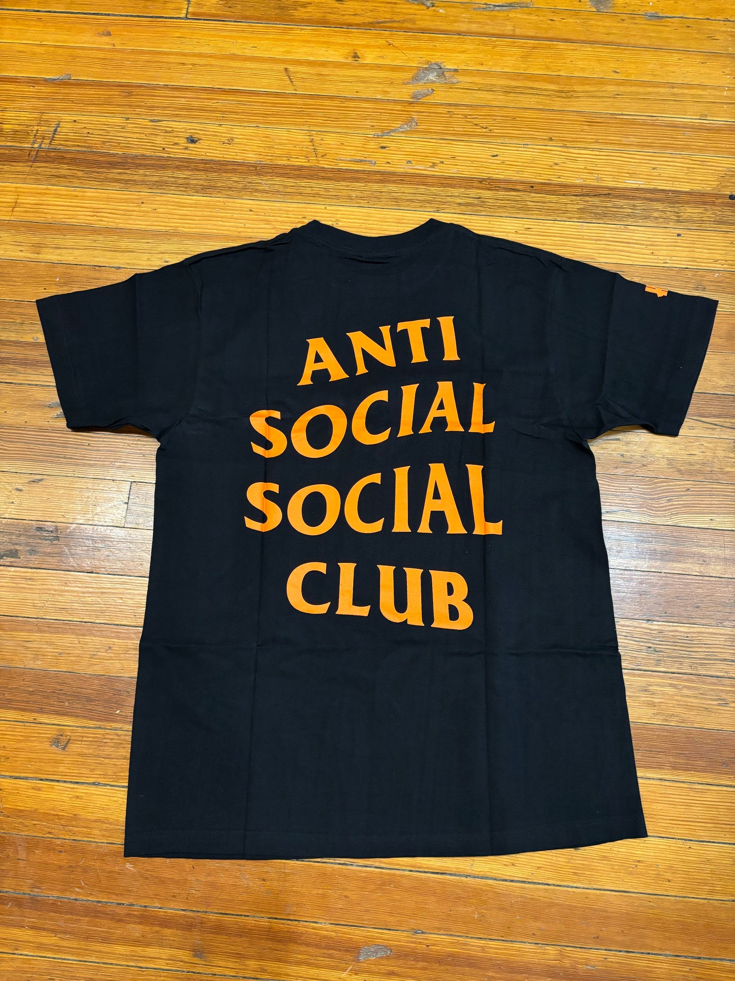 Anti Social Social Club x Undefeated Still Paranoid Tee “Black”