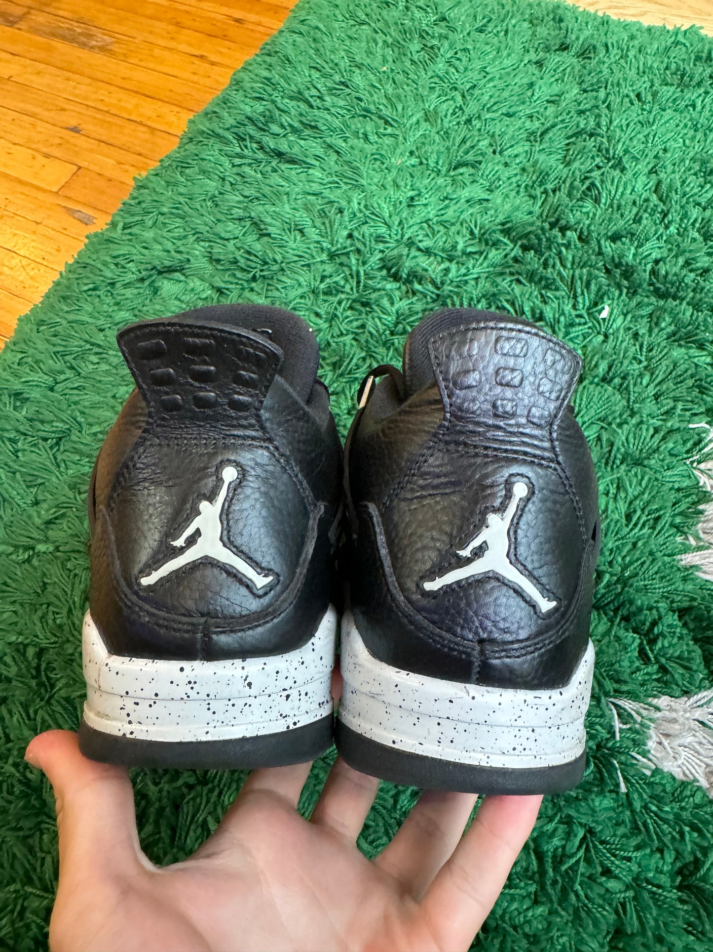 Jordan 4 “Oreo”