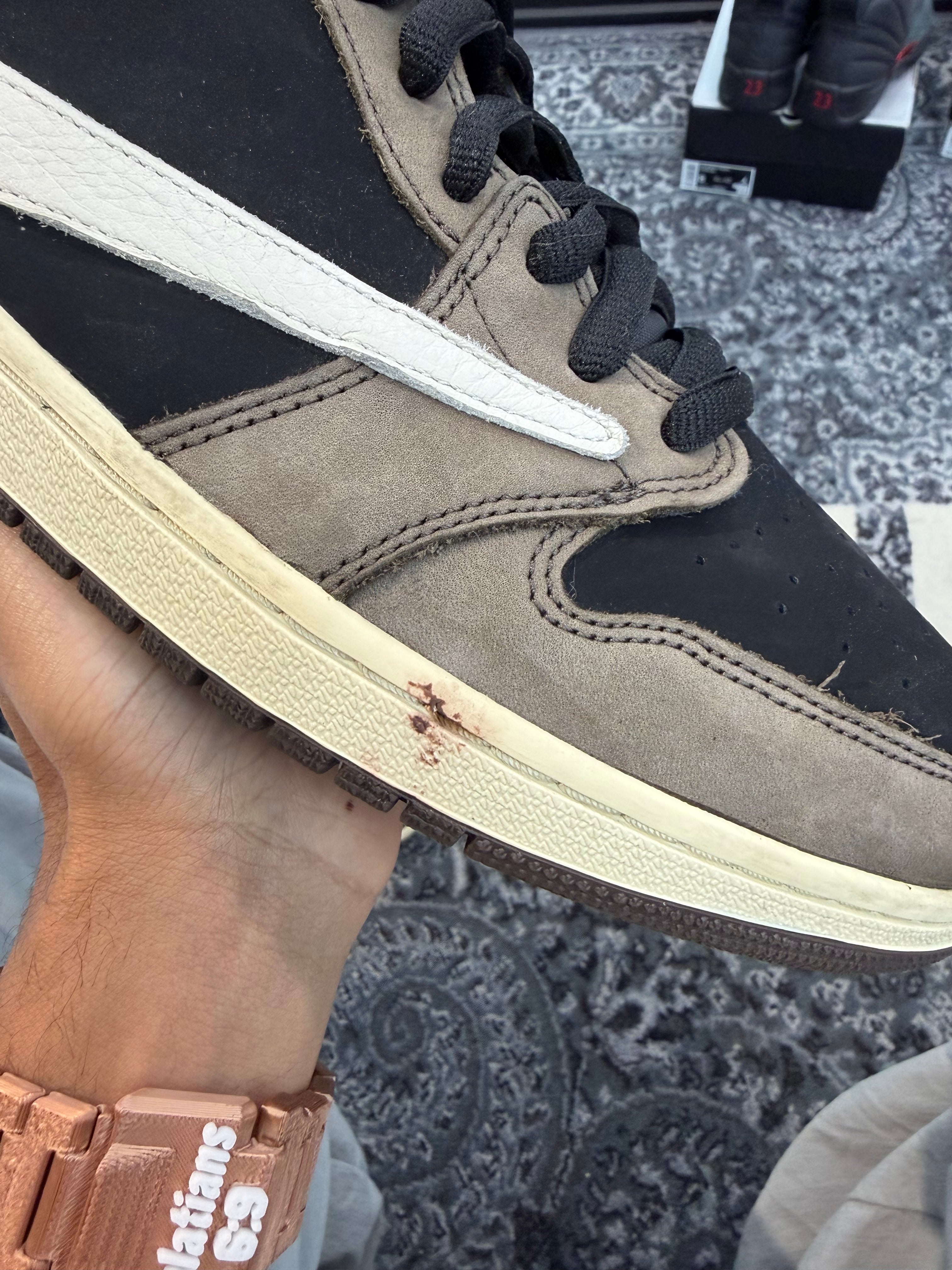 Jordan 1 Low x Travis Scott “Mocha”
