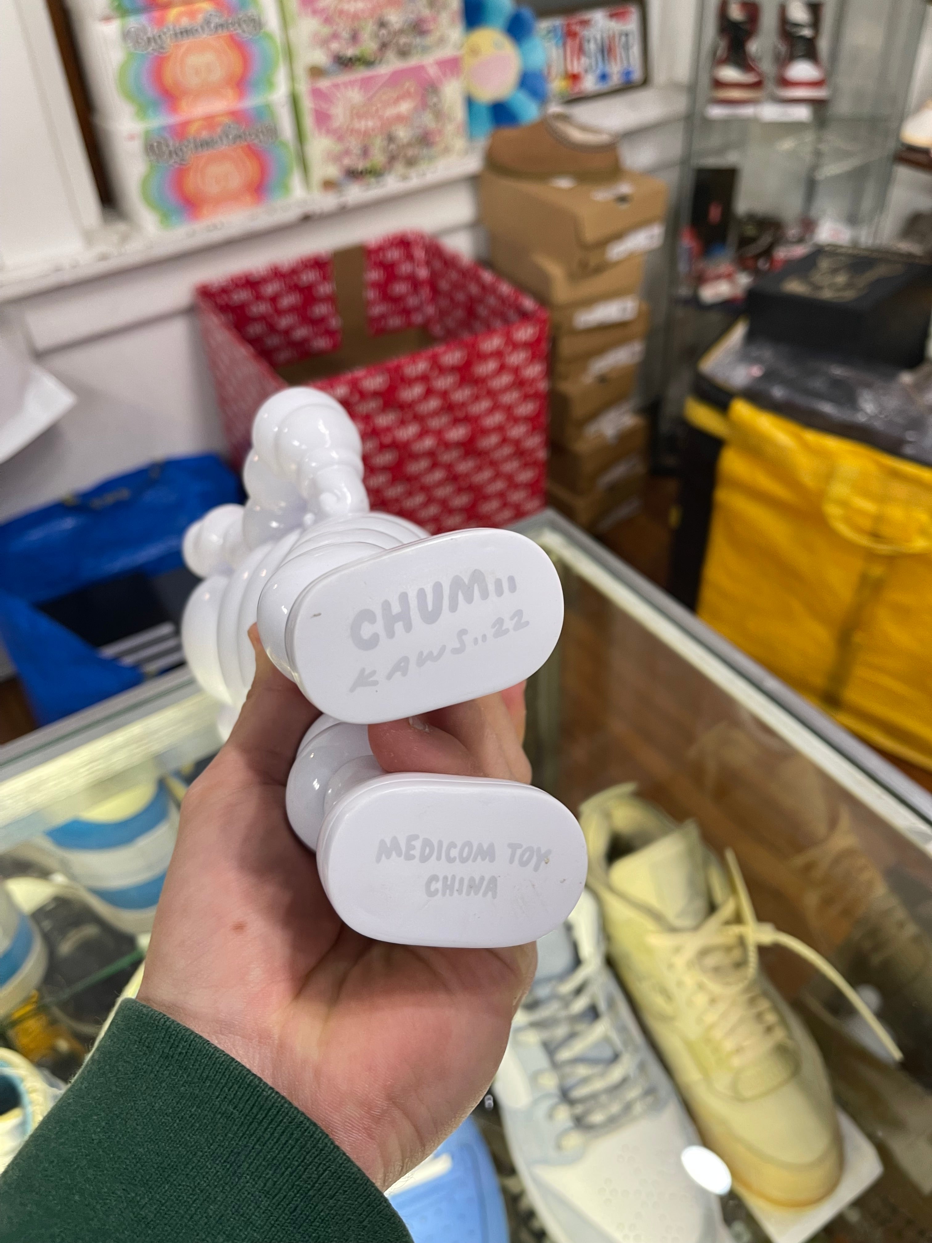 Kaws Chum Figure “White”