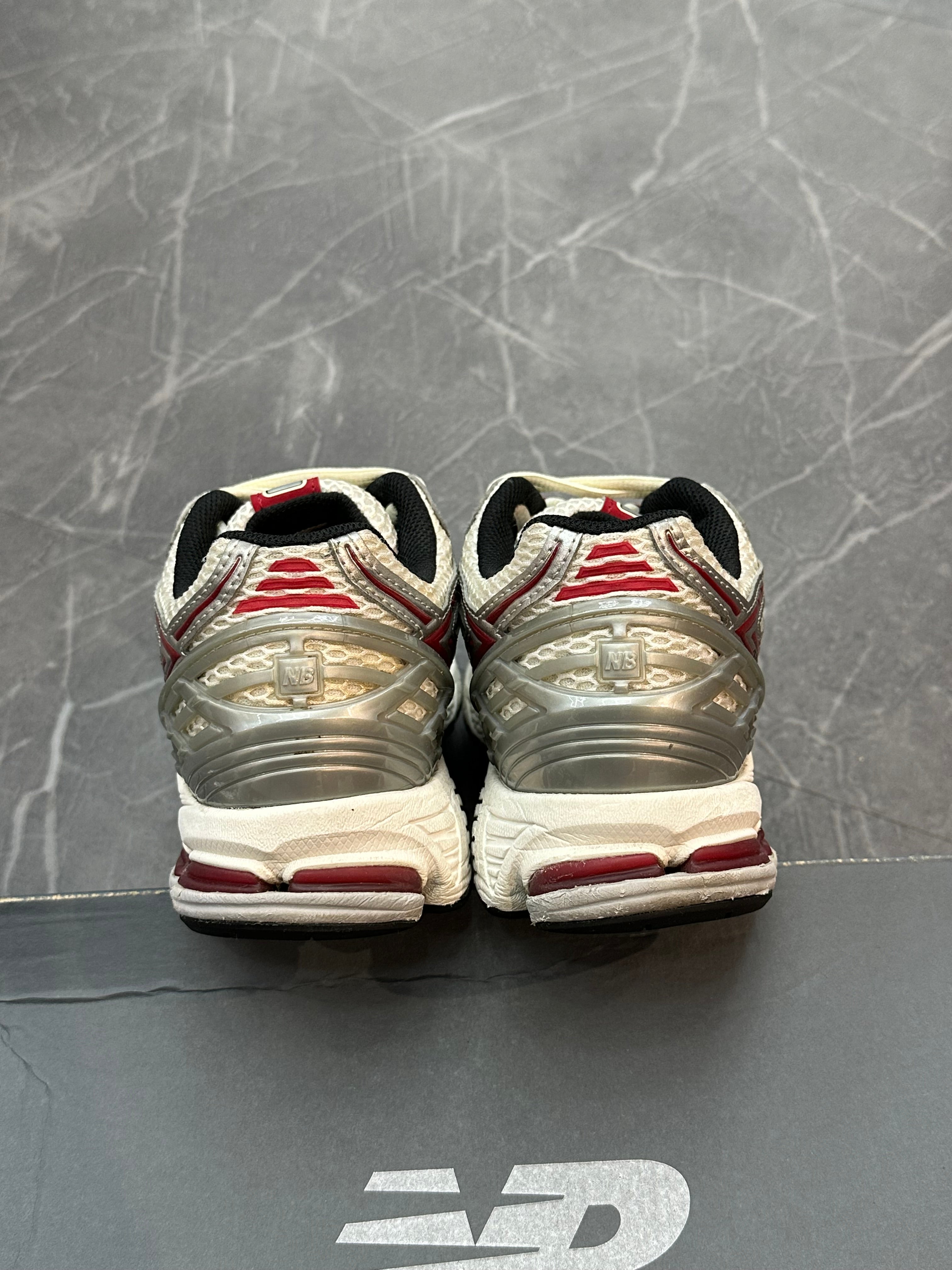 New Balance 1906R “Silver Classic Crimson”