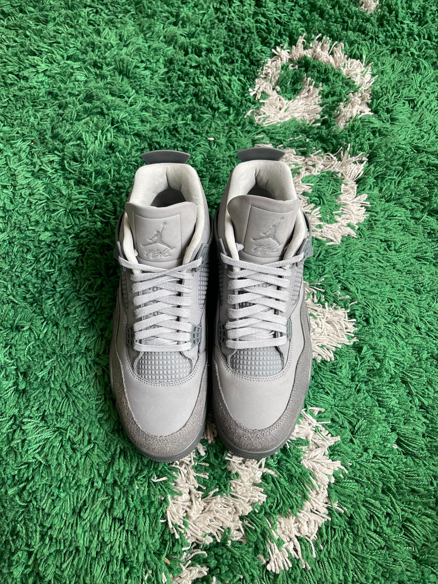Jordan 4 “Wet Cement”