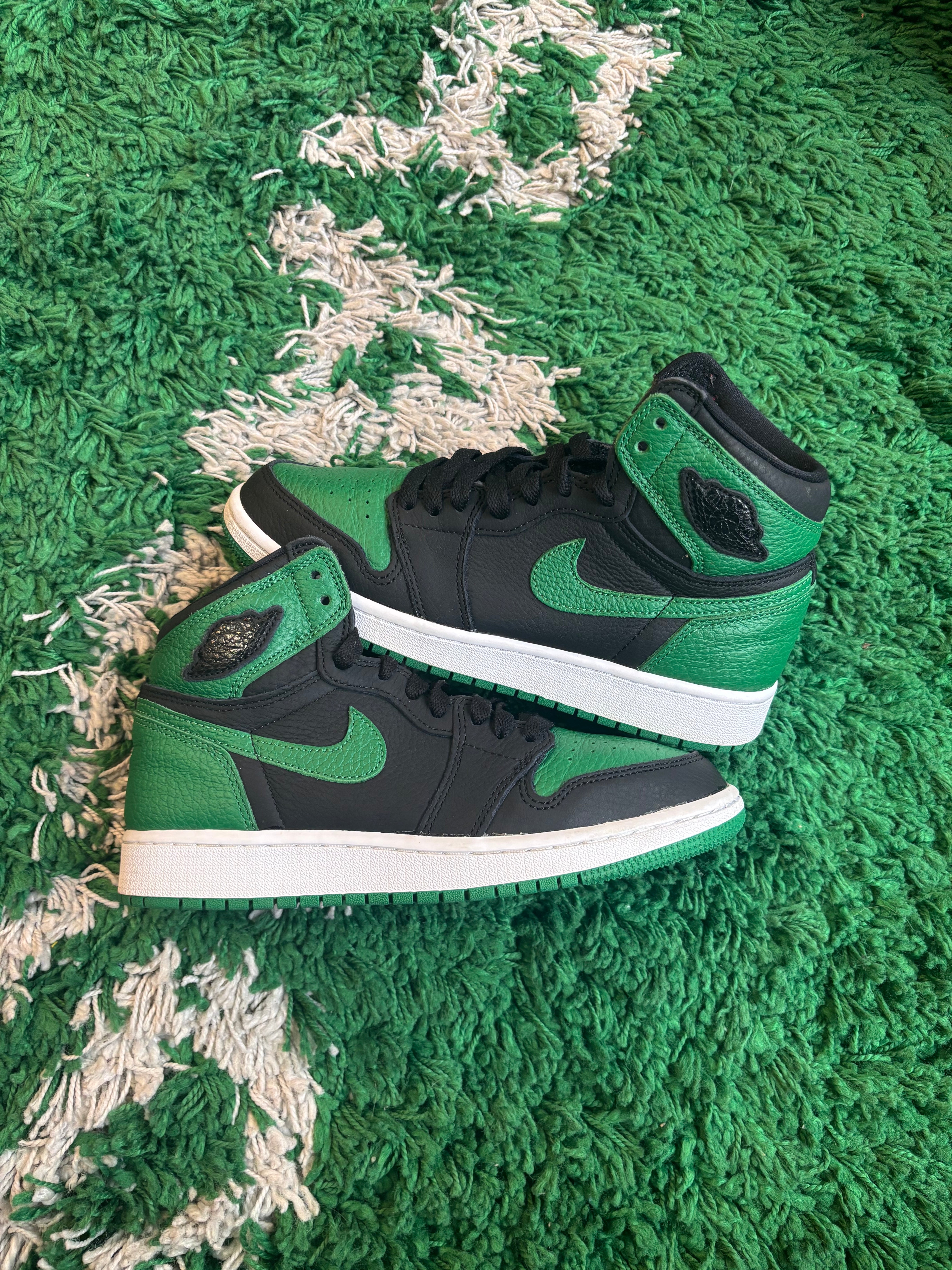 Jordan 1 High “Pine Green”