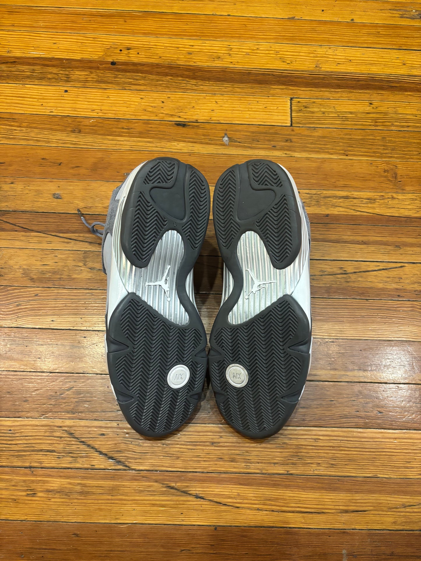 Jordan 14 “Flint Grey”