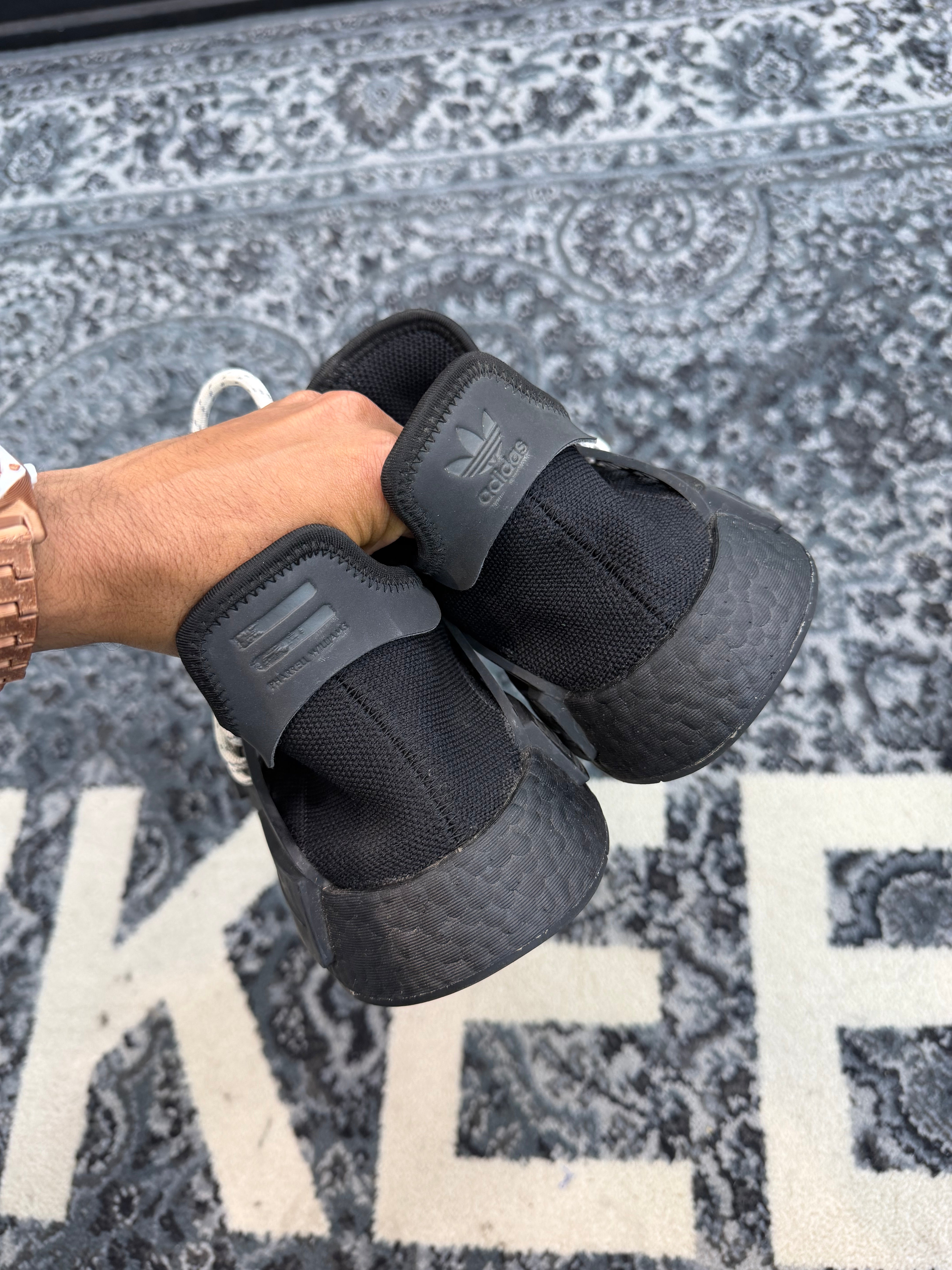 Adidas Pharrell NMD “Triple Black”
