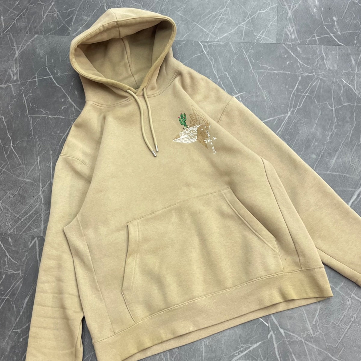 Travis Scott Cactus Jack x Jordan Pullover Hoodie Khaki/University Red - Image 2