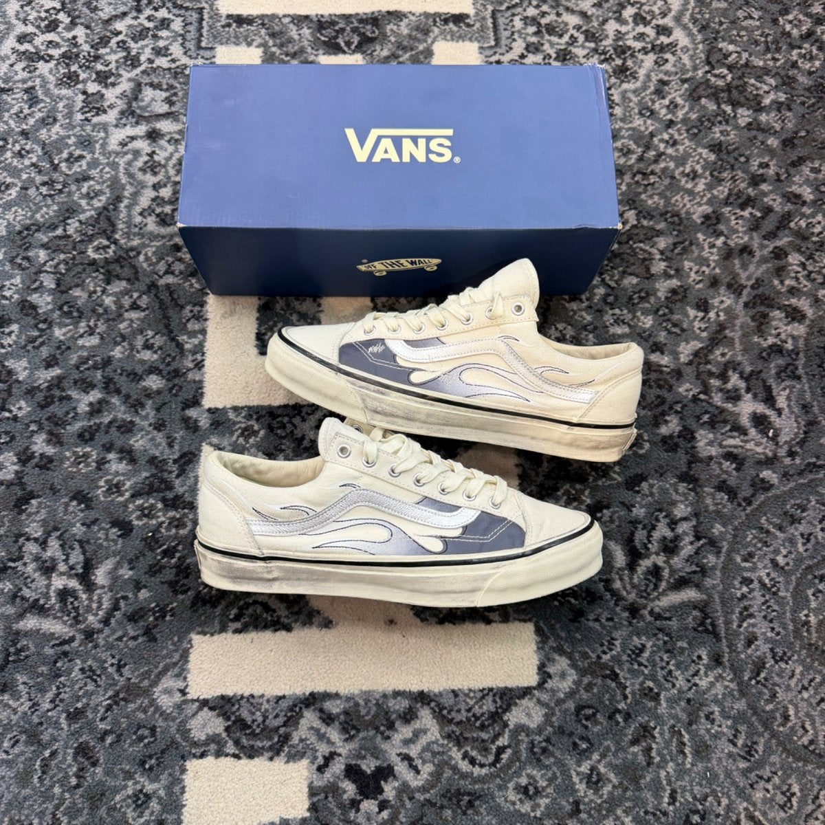 Vans LX Old Skool Archive Flame White - front