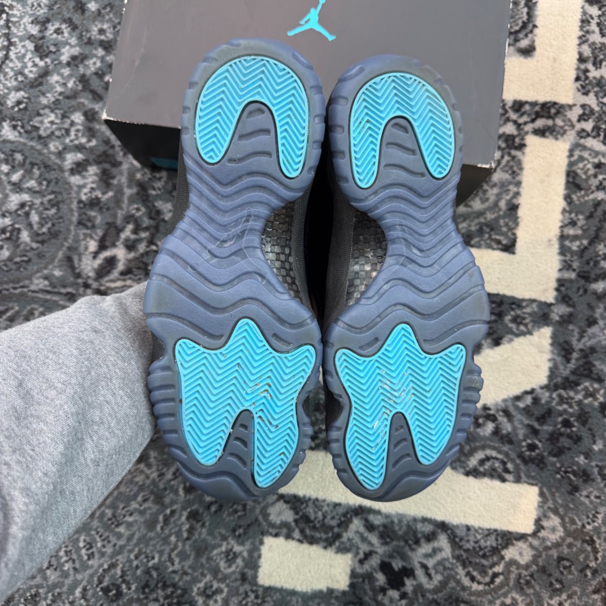 Jordan 11 Retro Gamma Blue (2025) - sole