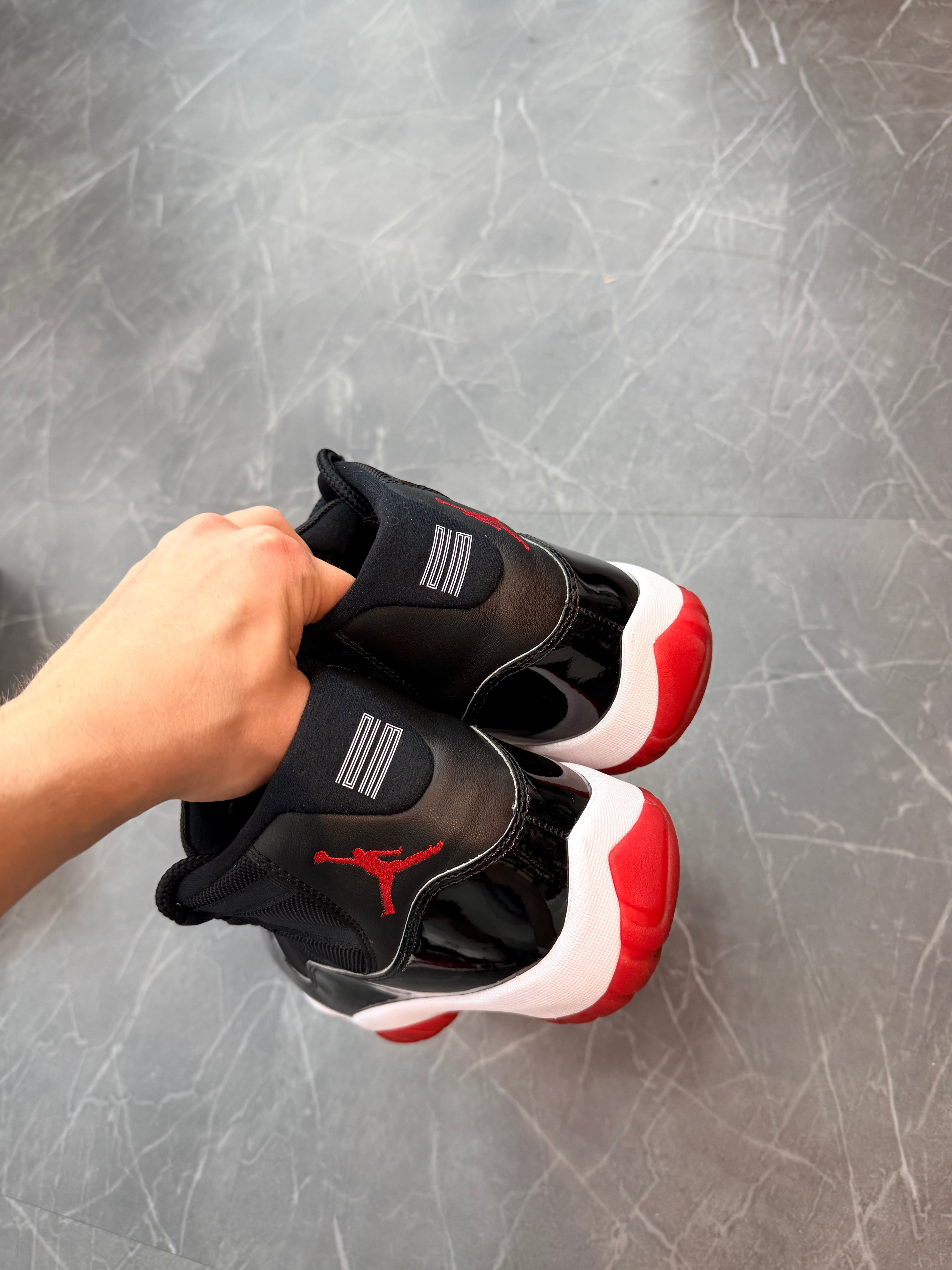 Jordan 11 “Playoffs Bred” (2019)