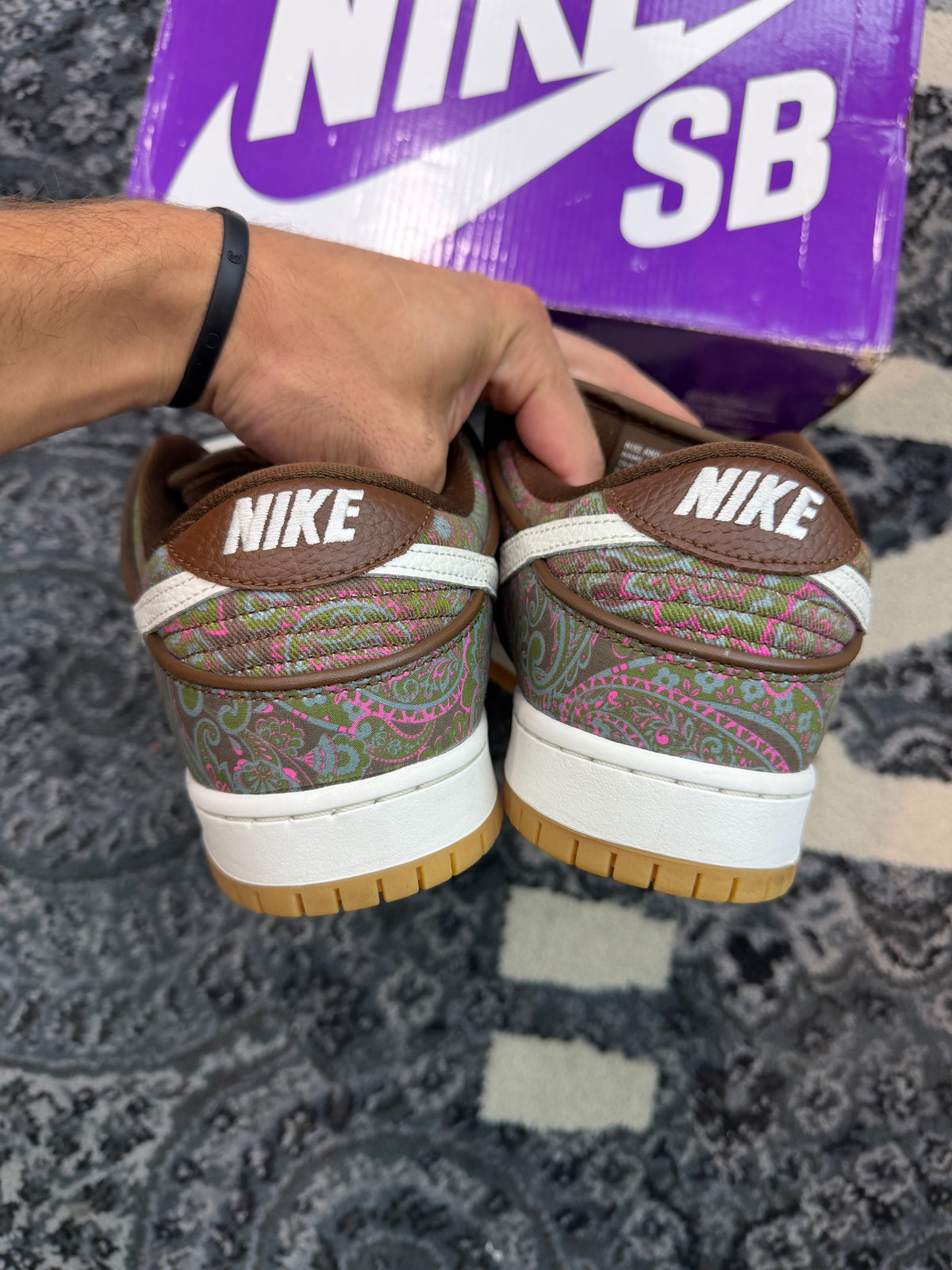 Nike SB Dunk Low “Paisley Brown”