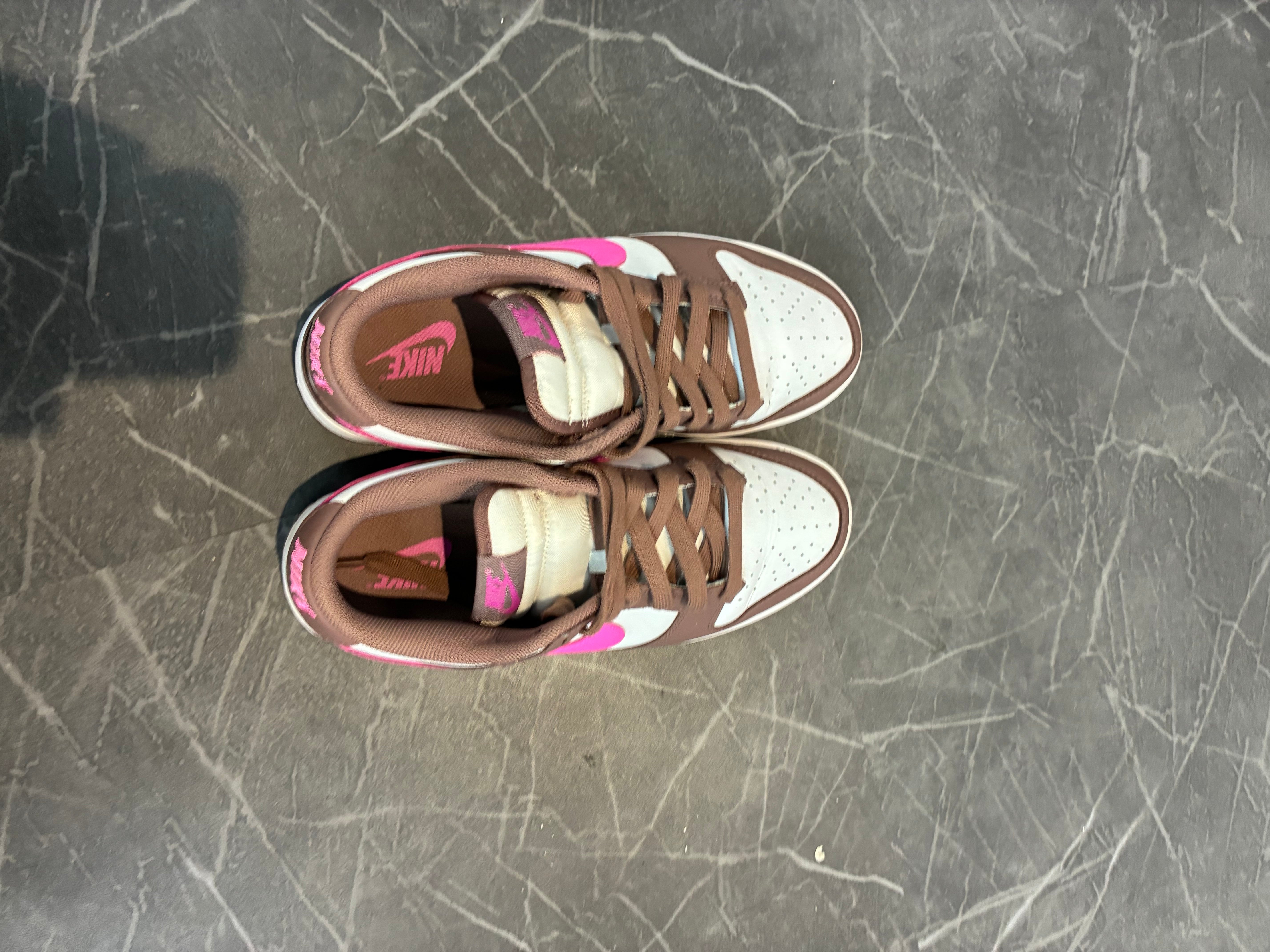 Nike Dunk Low “Smokey Mauve”
