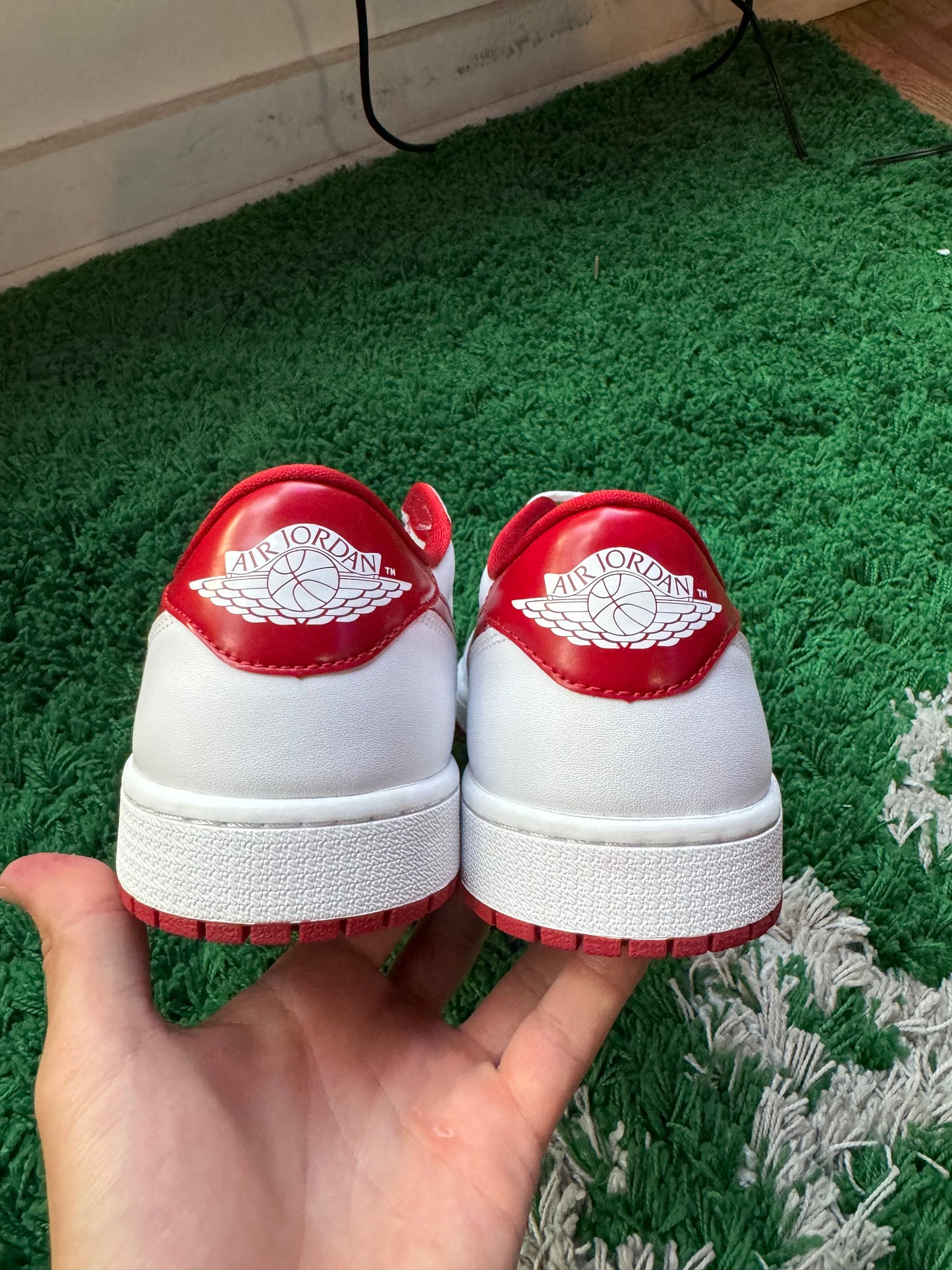 Jordan 1 Low “University Red”