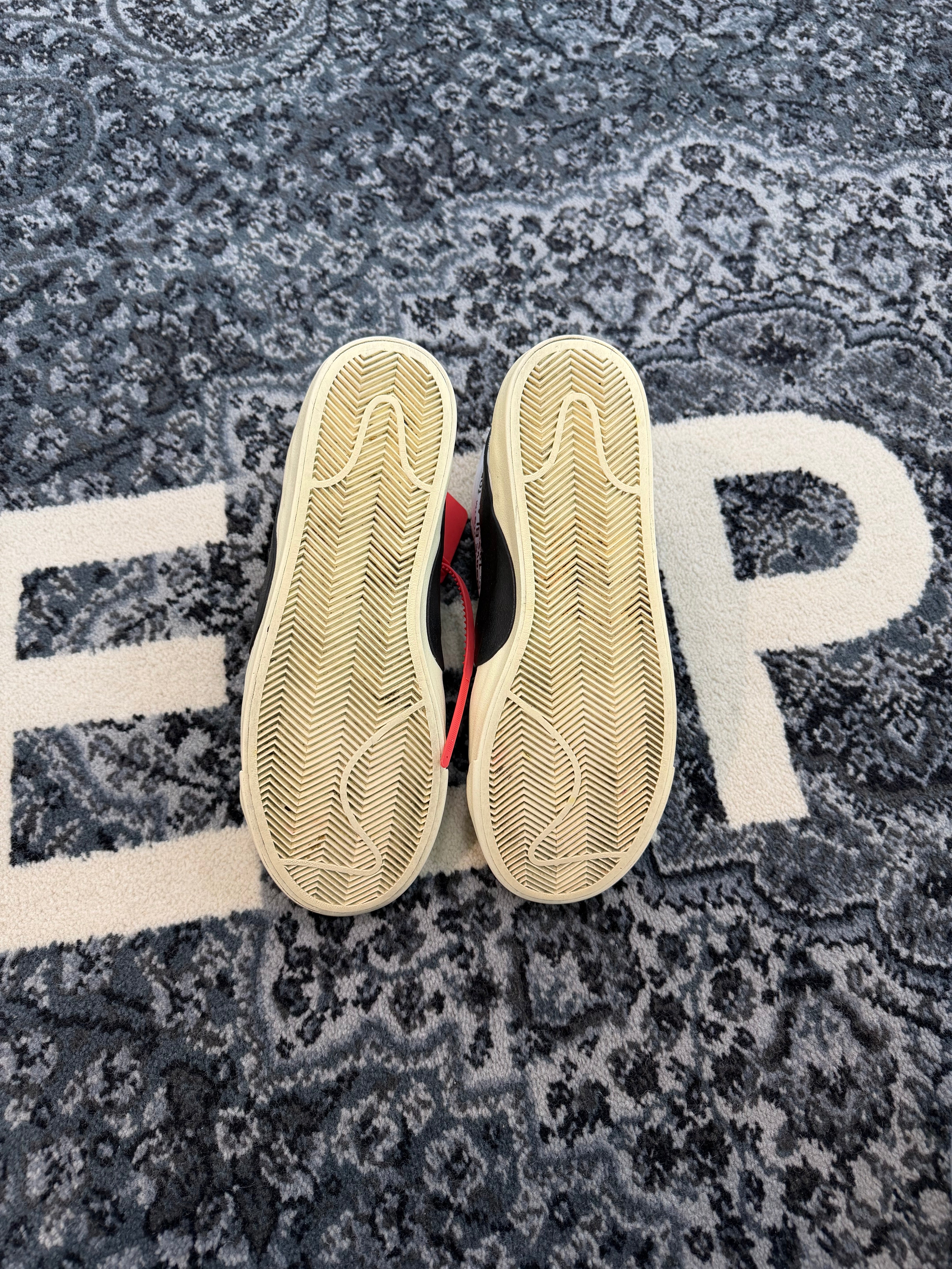 Nike Blazer “Off-White”