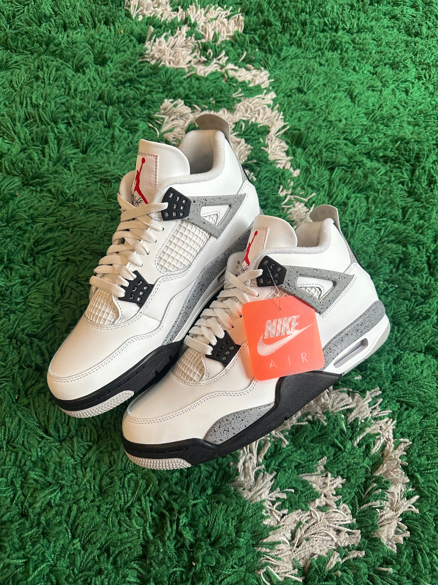Jordan 4 “White Cement” (2025)