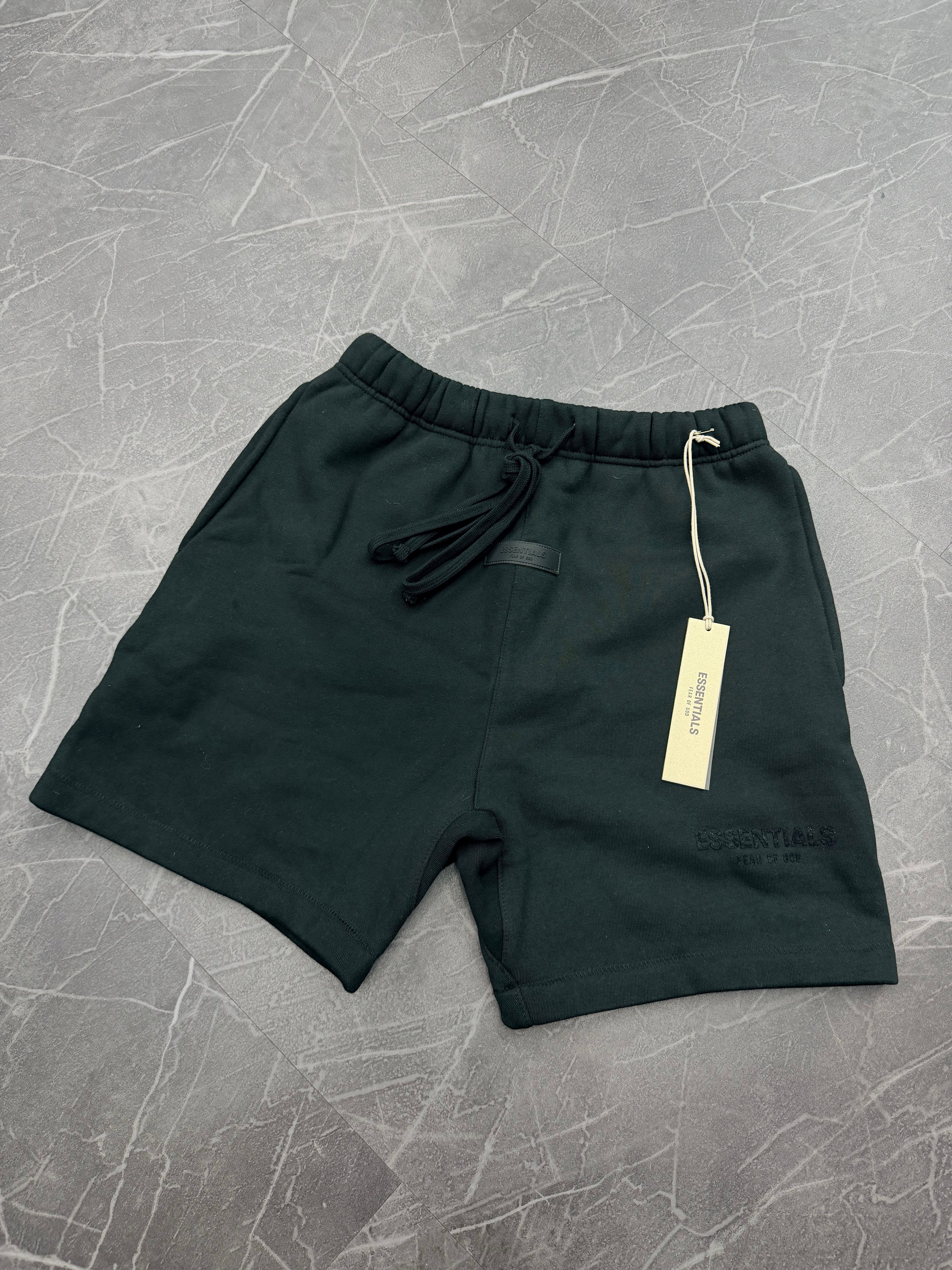Essentials Sweatshorts Black