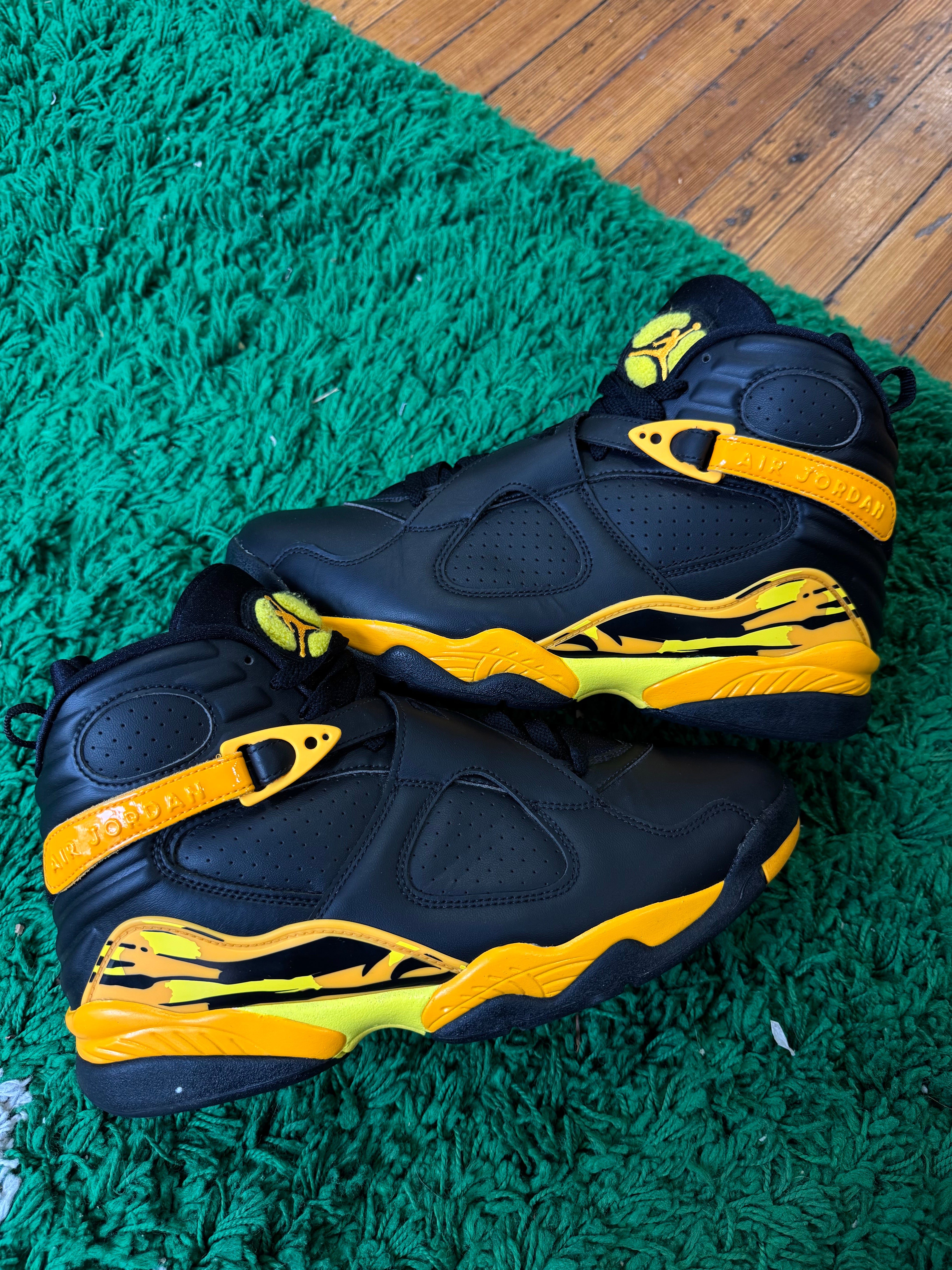 Jordan 8 “Taxi Yellow Black”