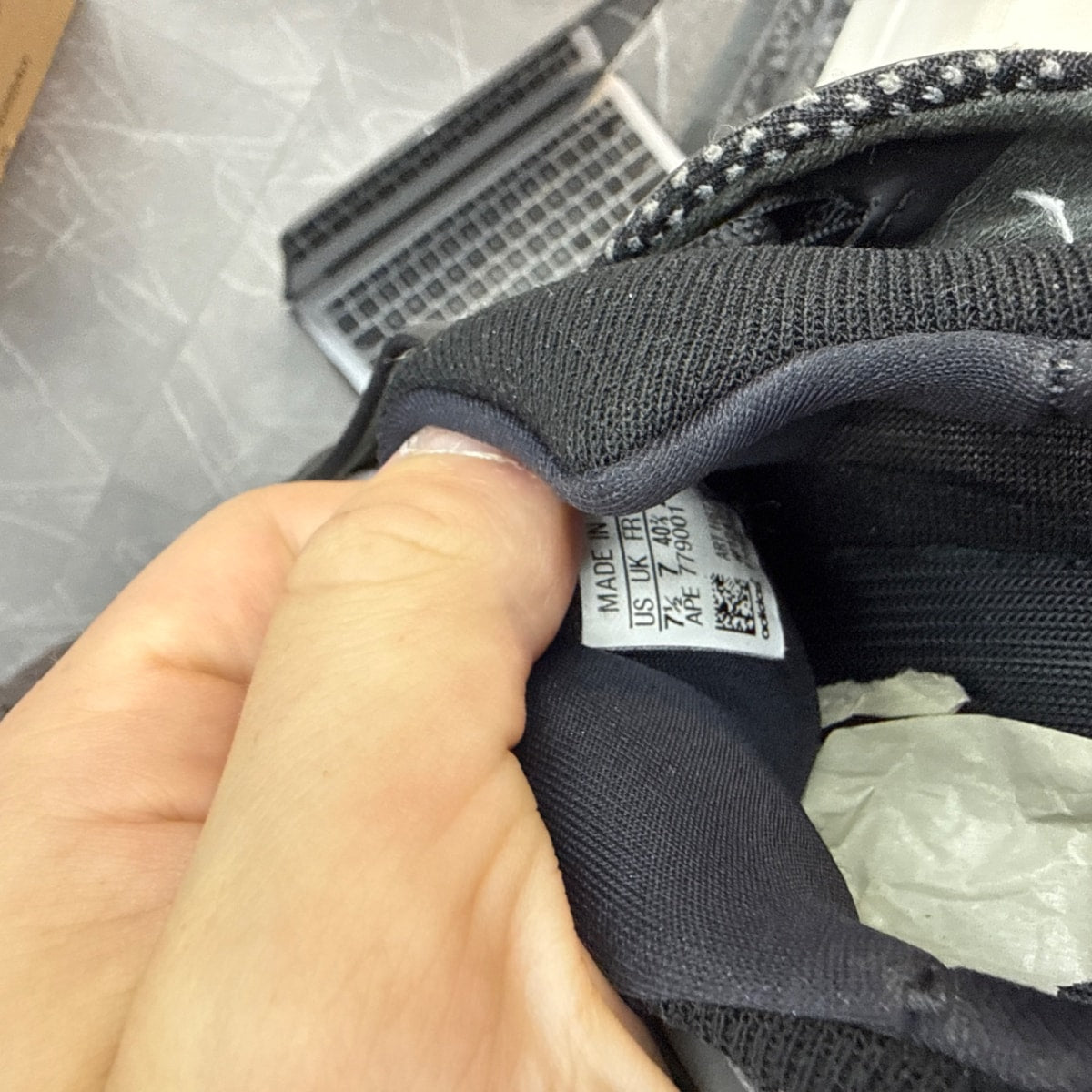 adidas Yeezy 700 V3 Alvah - Image 6