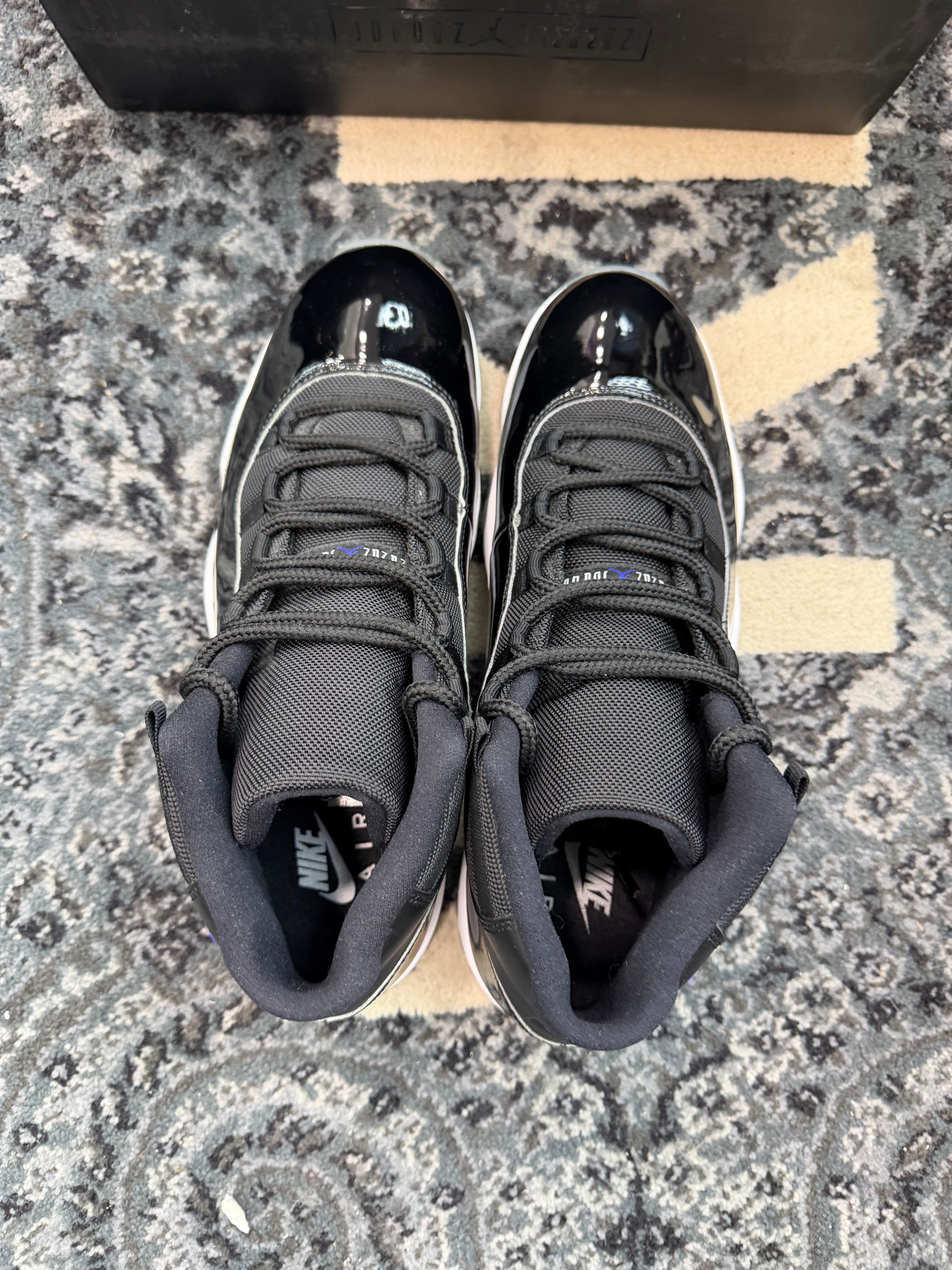 Jordan 11 “Space Jam”