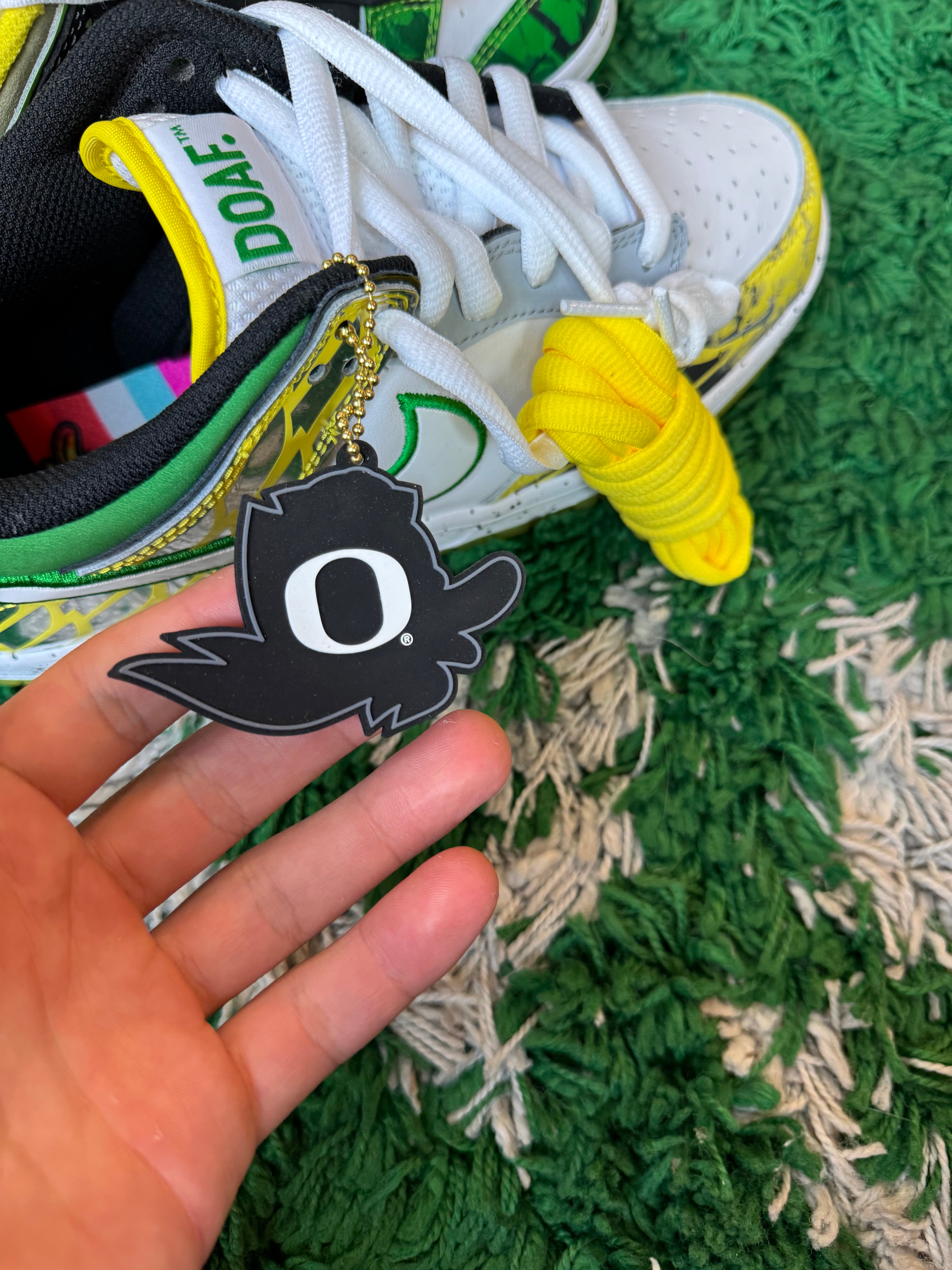 Nike Dunk Low Oregon PE “What The Duck Away”