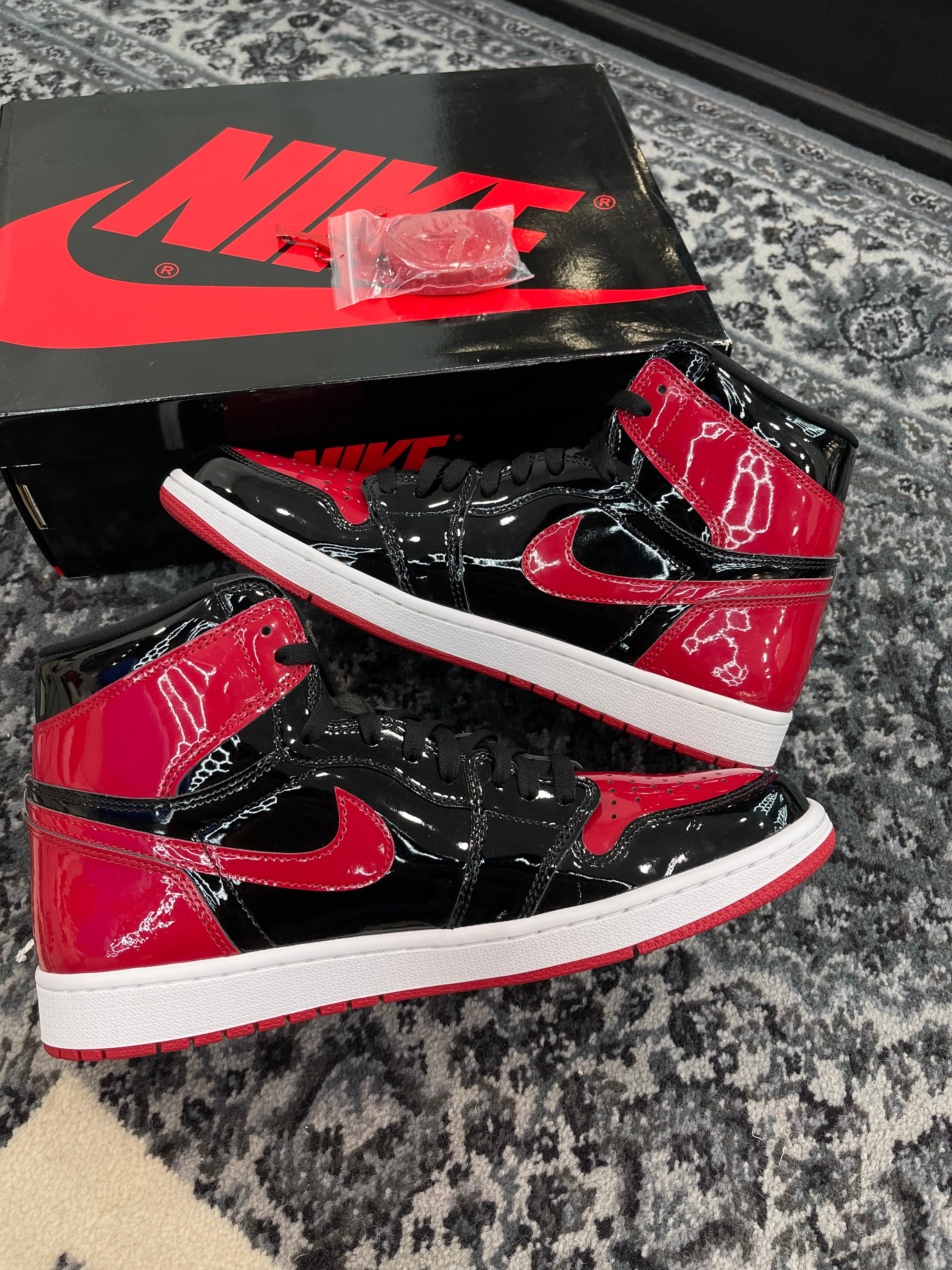 Jordan 1 High “Patent Bred”