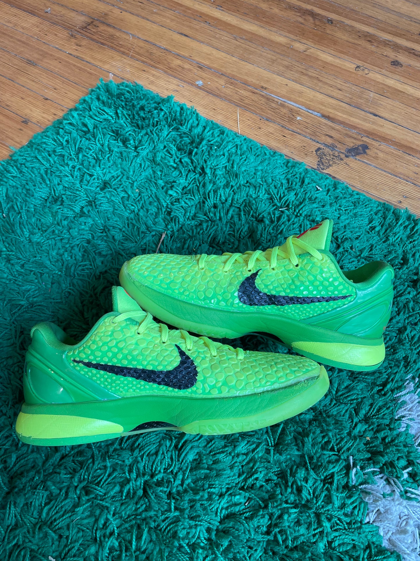 Kobe 6 Protro “Grinch” (2020)