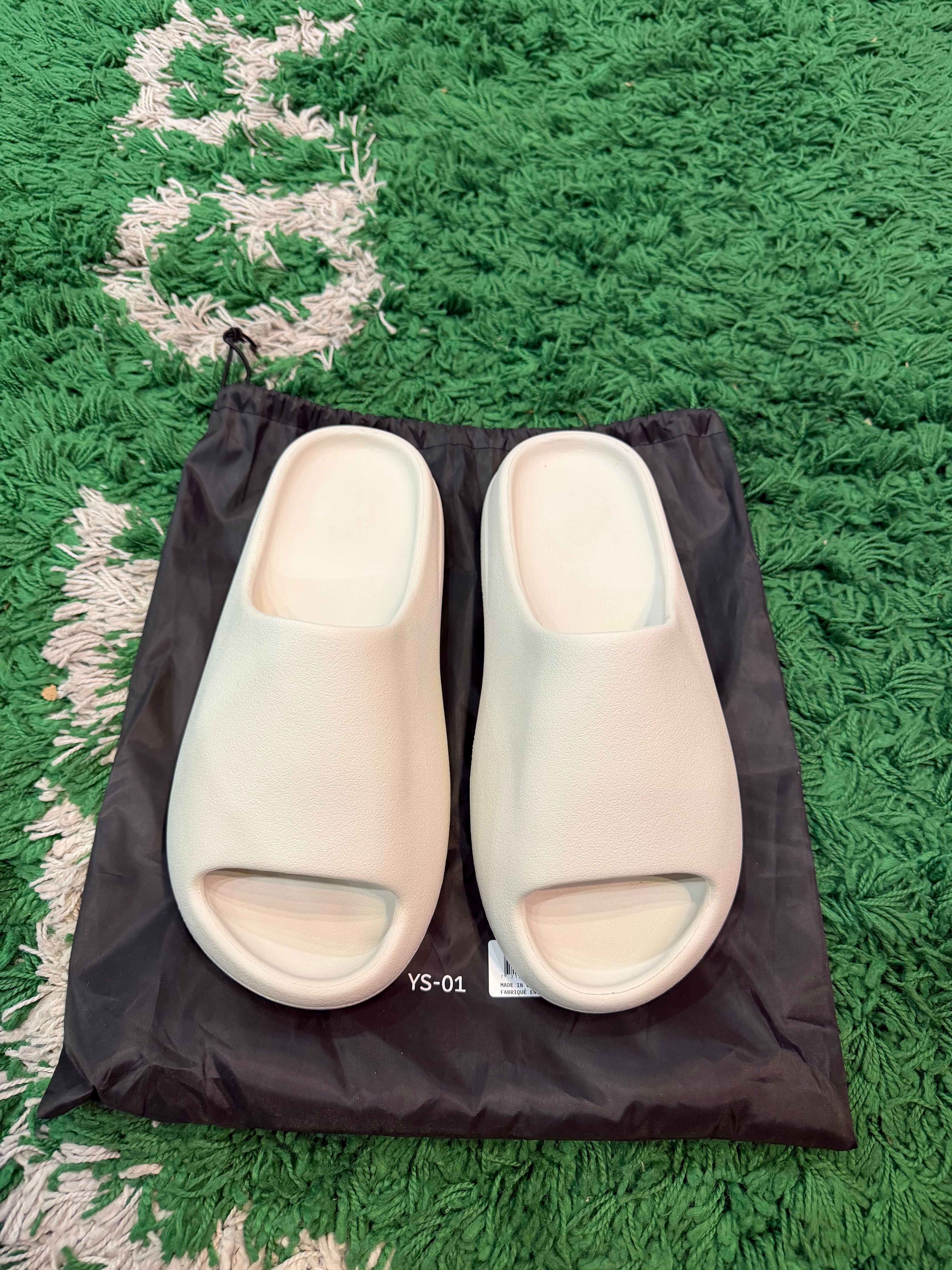 Yeezy Slides YS-01 “Cream”