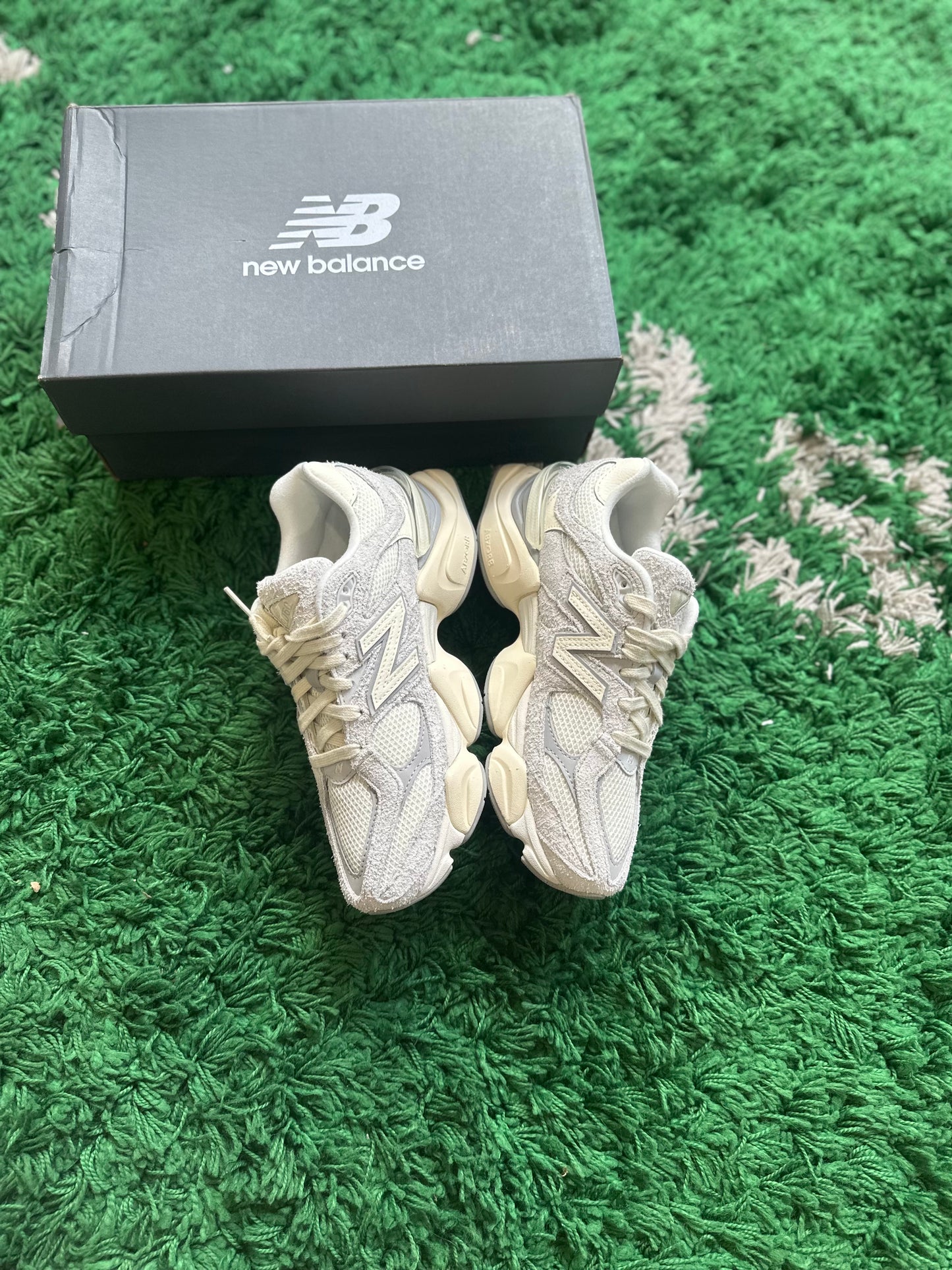 New Balance 9060 “Quartz Grey”