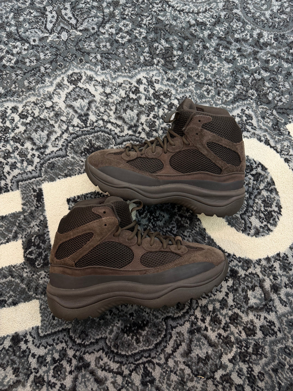 Yeezy Desert Boot “Oil”