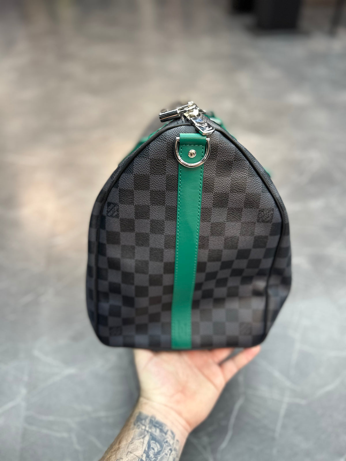 Louis Vuitton Keepall Bandoulière 'Black Damier Graphite Canvas/Green' 55