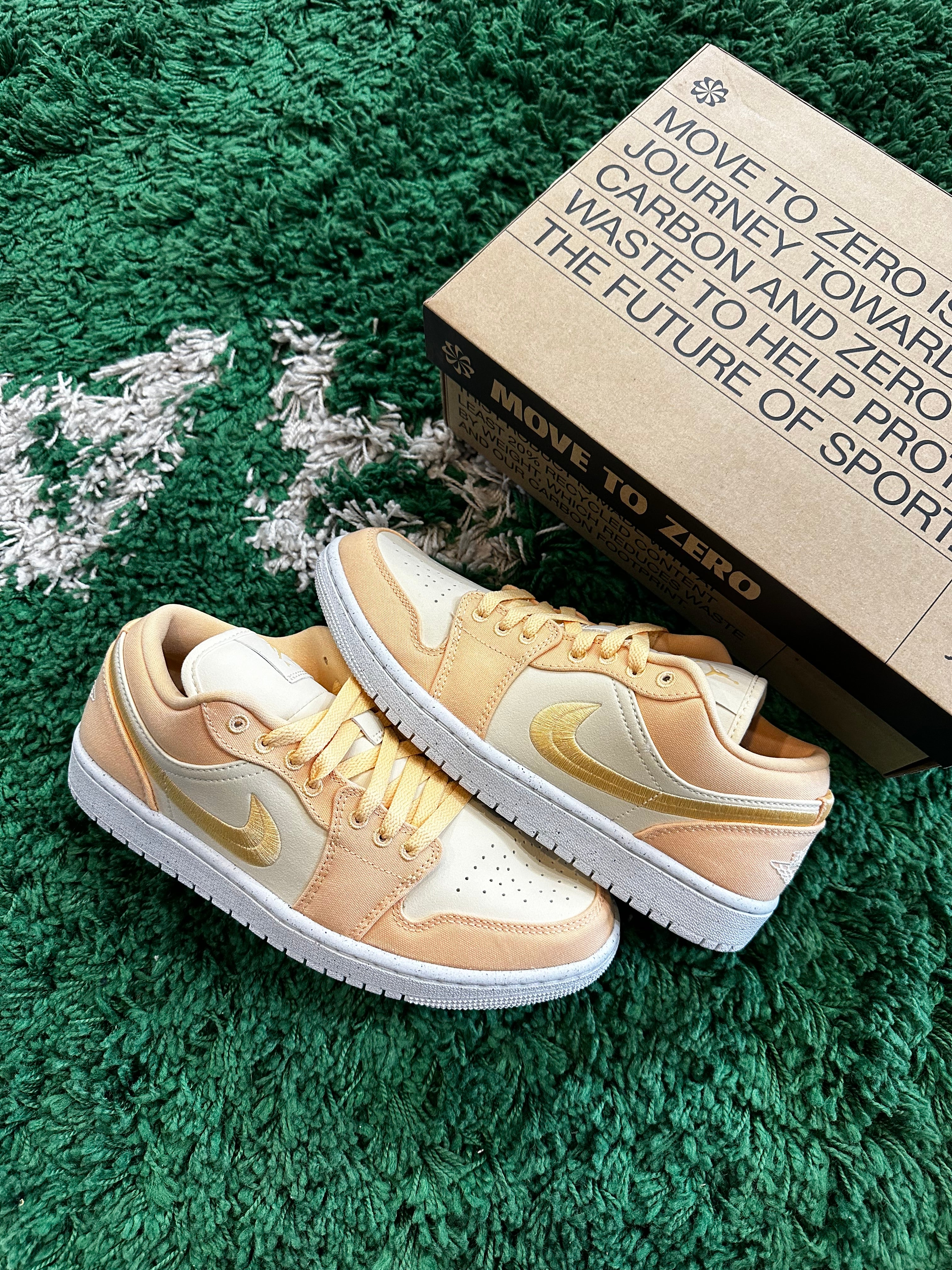 Jordan 1 Low SE “Celestial Gold”