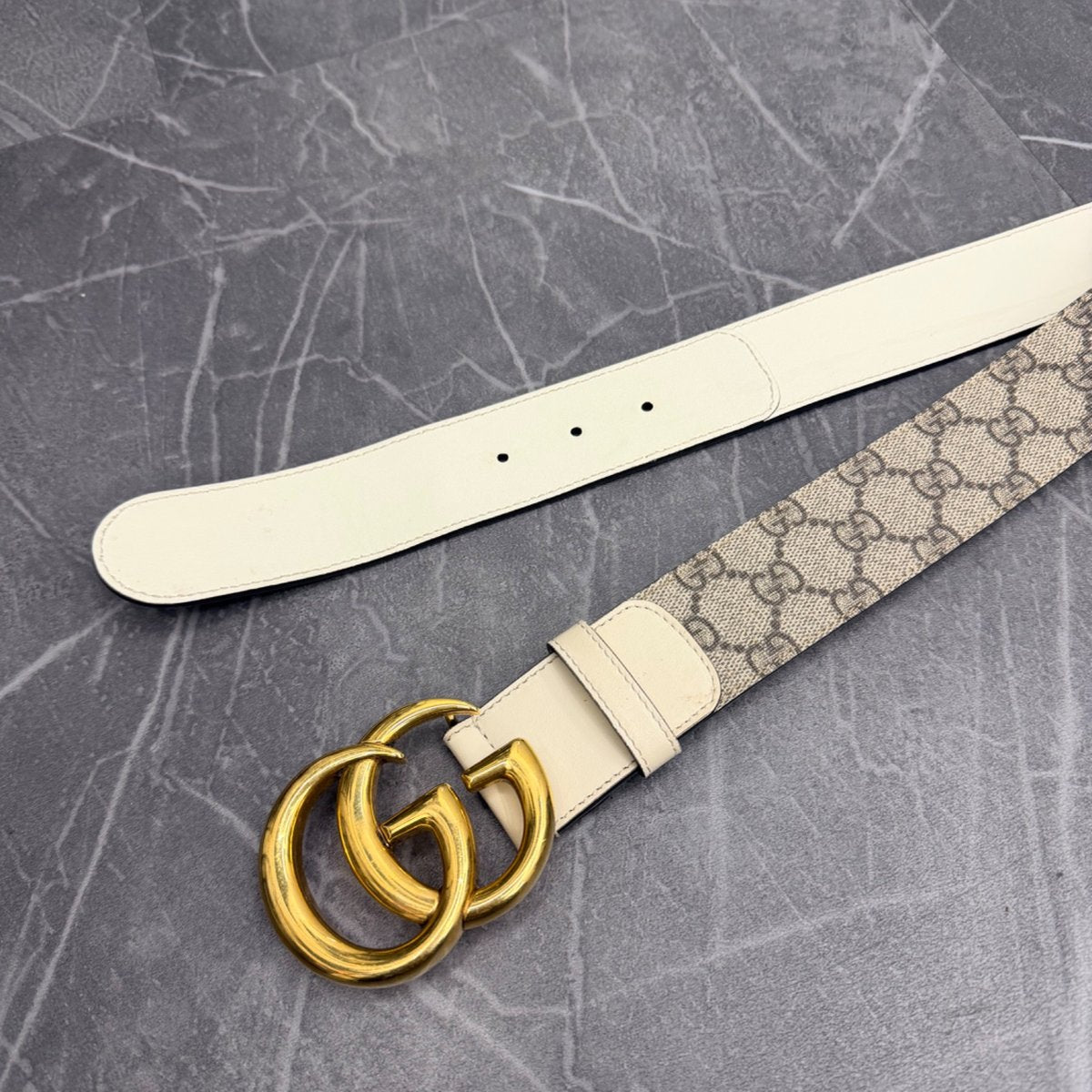 Gucci GG Belt Double G Buckle 1 Width Belt White (Size 95/38) (Lightly Worn)